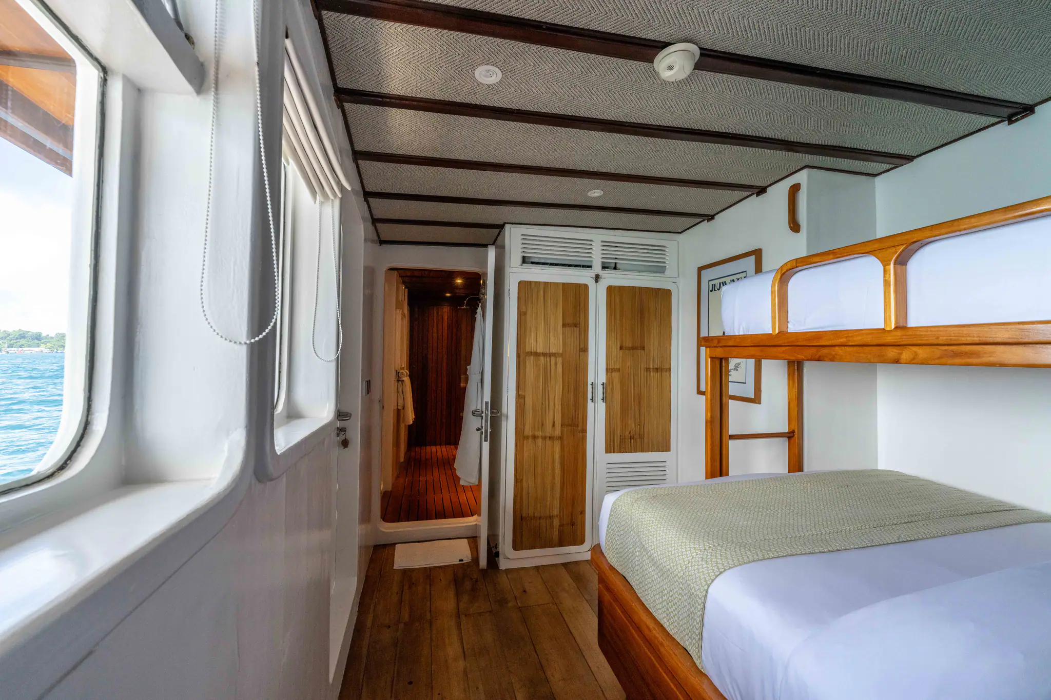 Rascal Adventure Yacht | Cabin view form behind