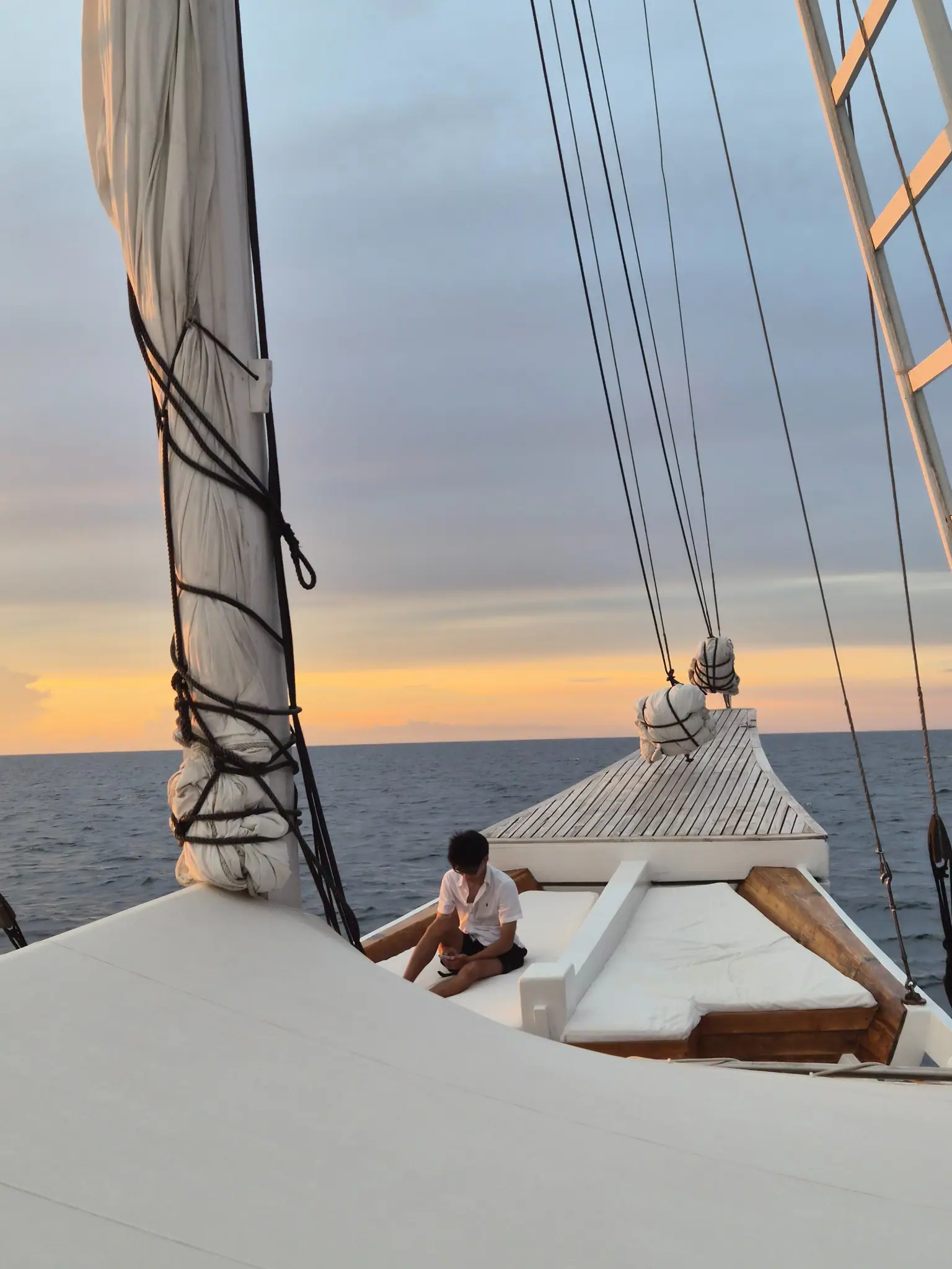 Sailing Aboard Aliikai | The Yacht Club Indonesia