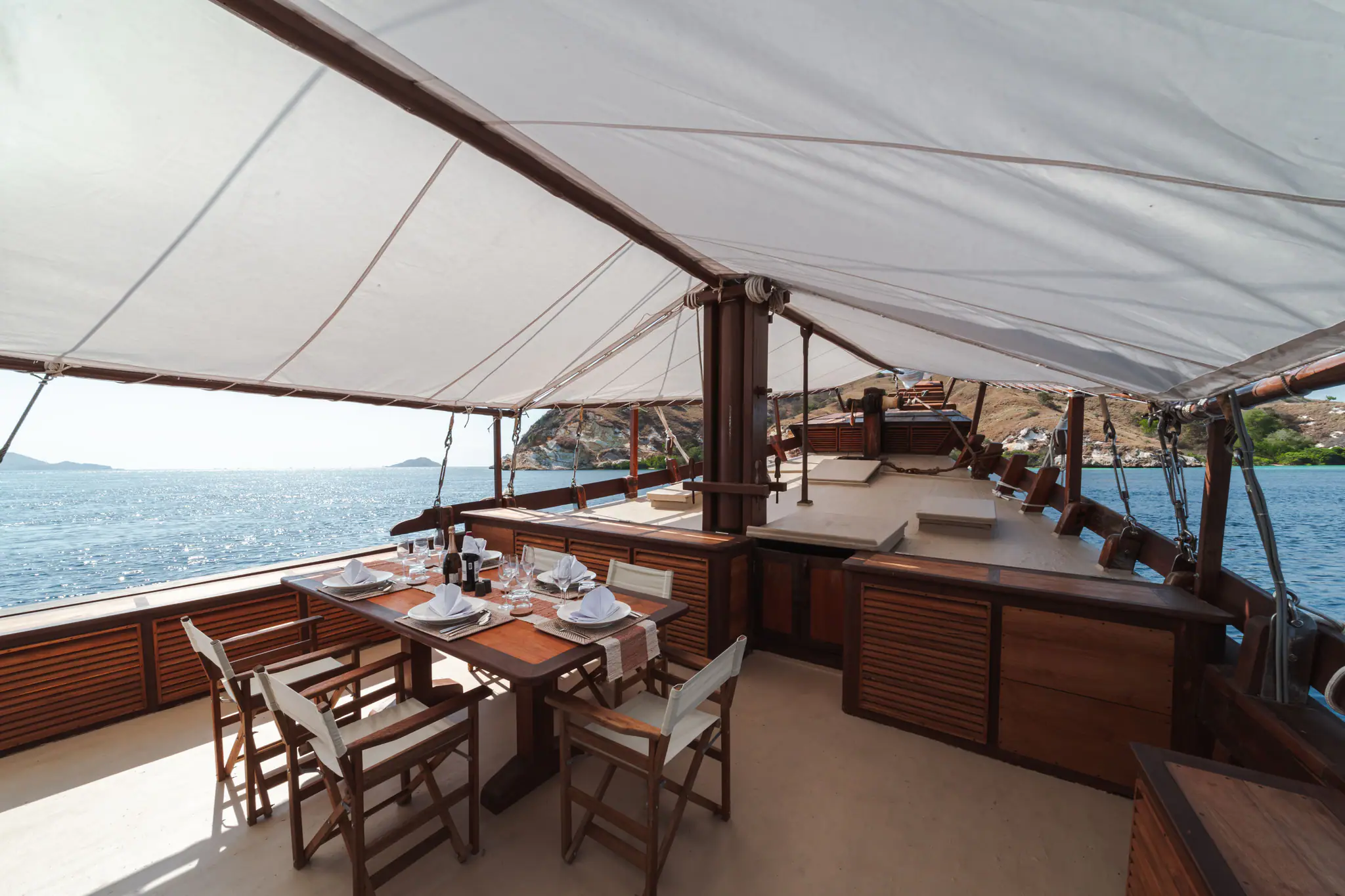 12-nataraja-foredeck-pacific-high-min