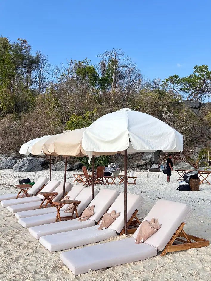 Beach Set Up Aliikai Voyage | The Yacht Club Indonesia