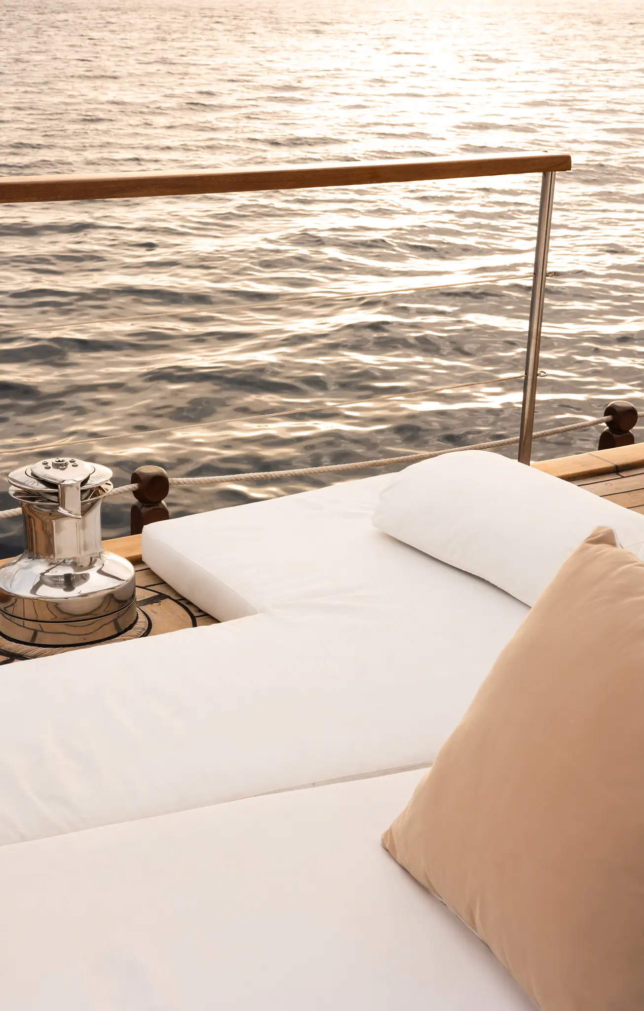 Mutiara Laut Relax Area | The Yacht Club Indonesia