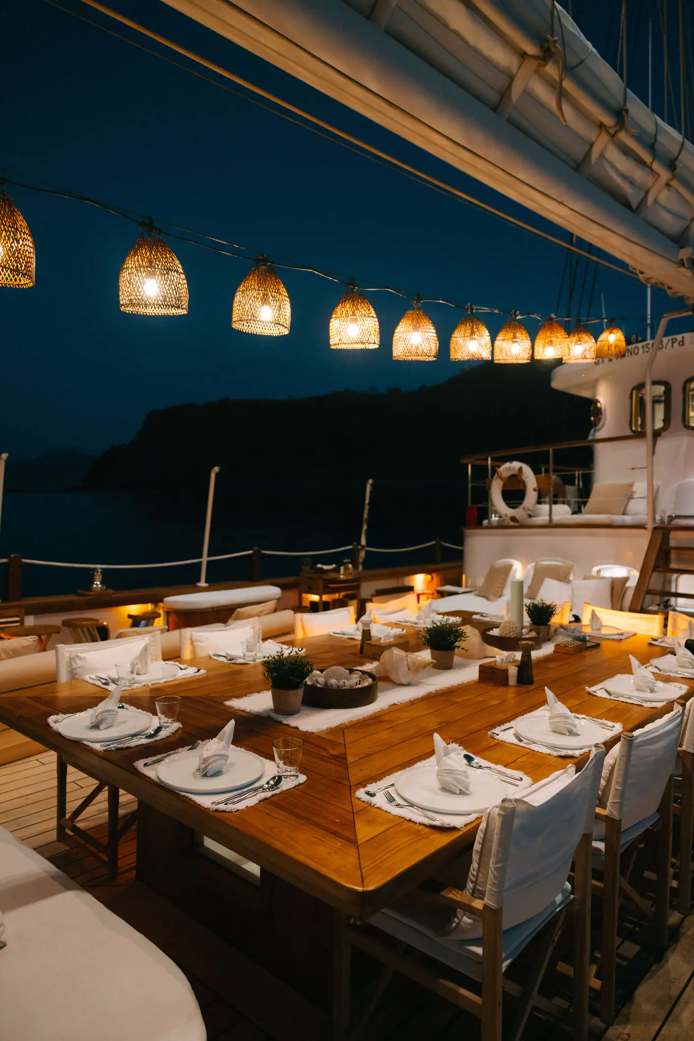 Sunset Dinner Aboard Mutiara Laut | The Yacht Club Indonesia