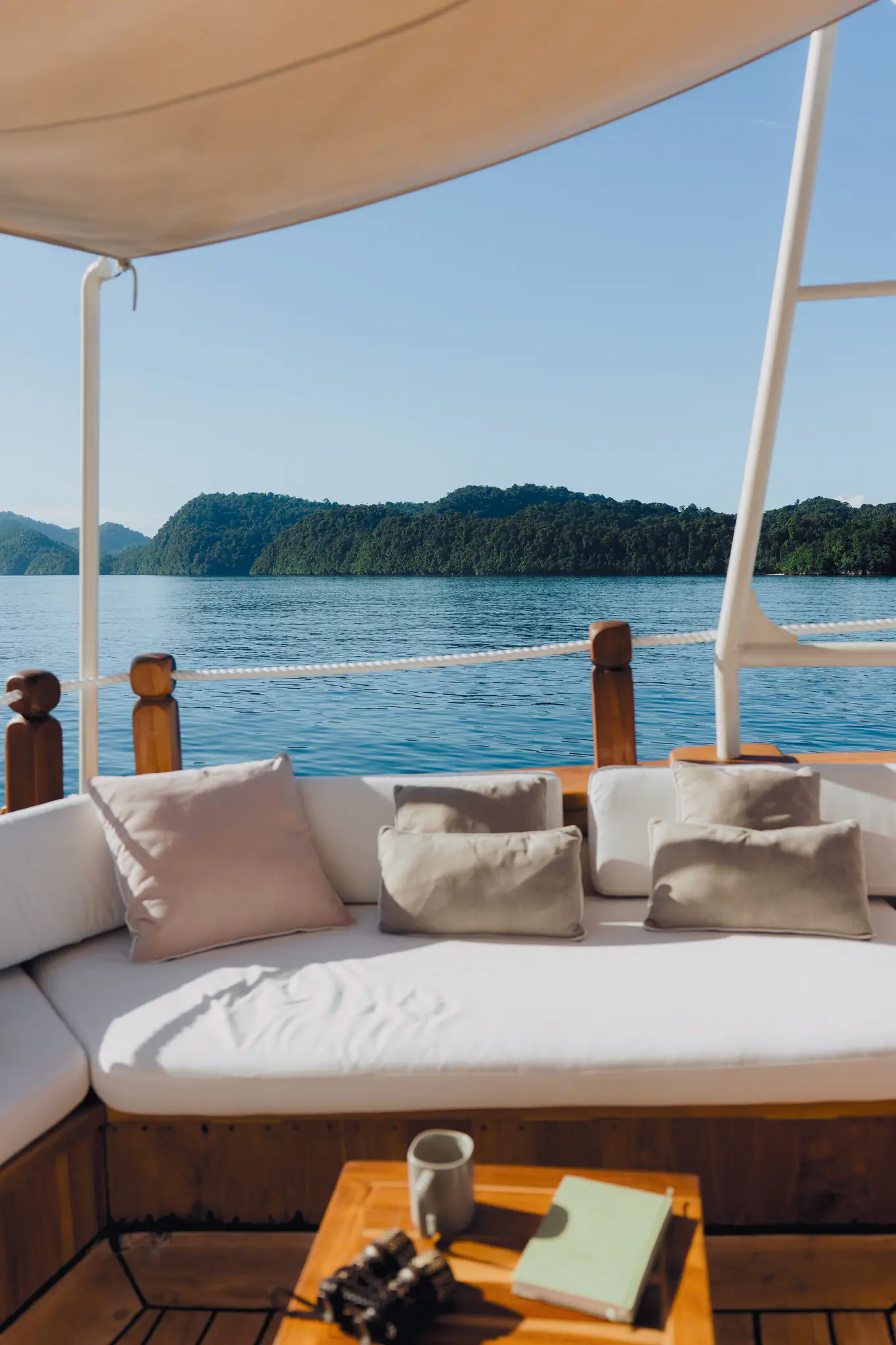 Mutiara Laut Relax Area | The Yacht Club Indonesia
