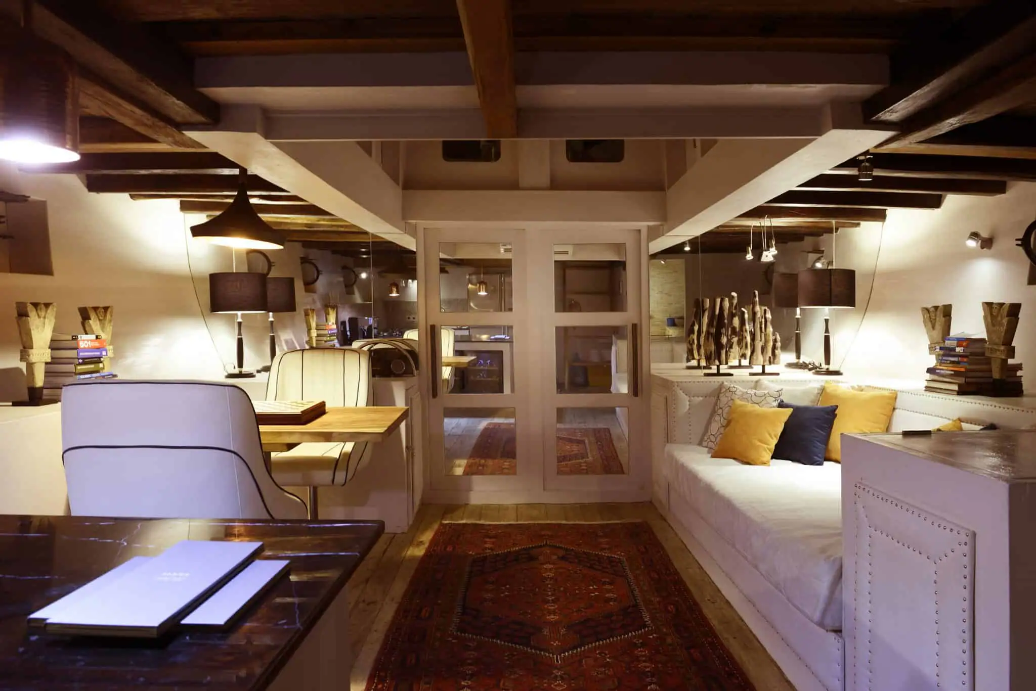 alexa-luxury-yacht-interior