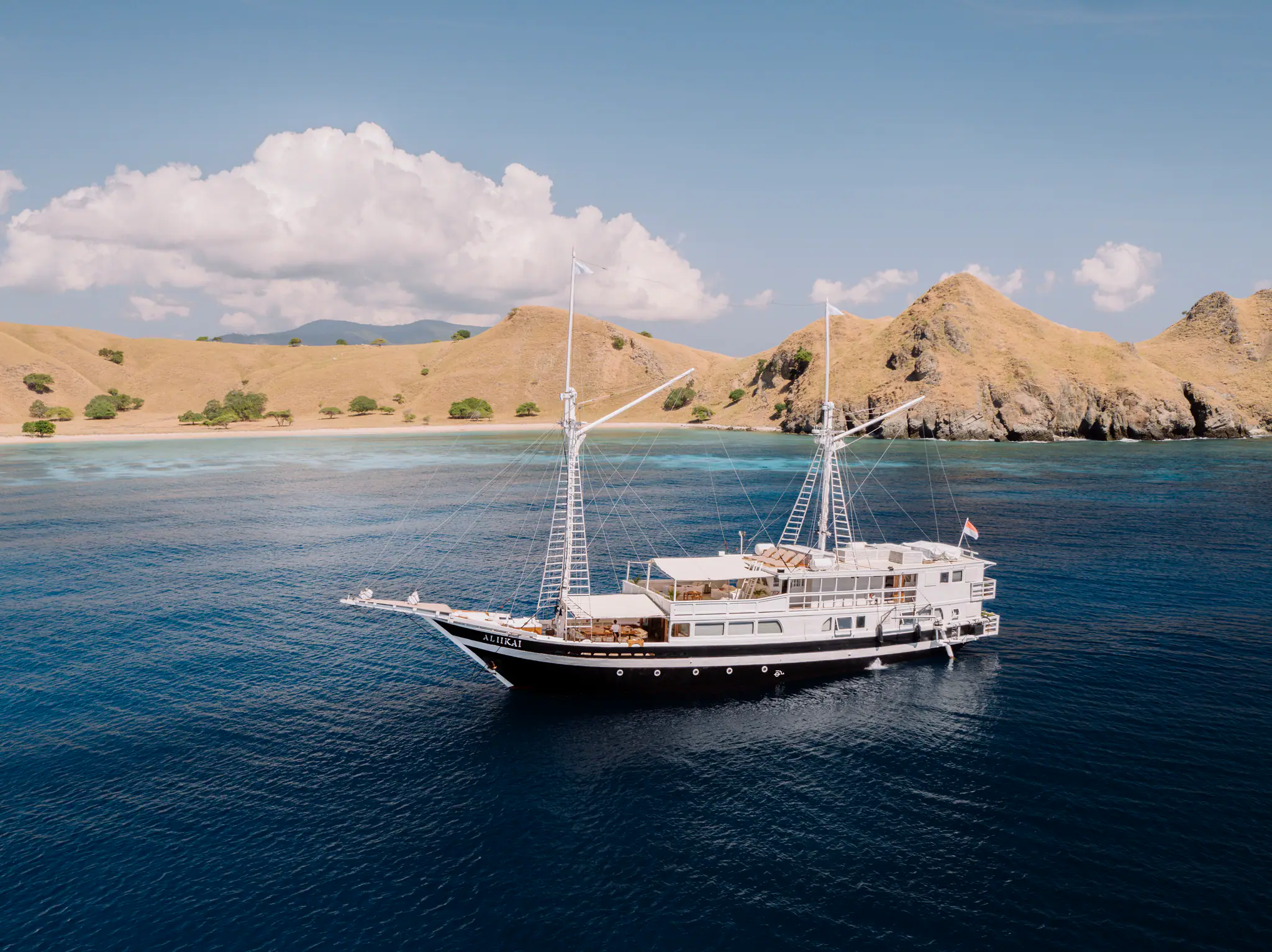 How To Charter Yacht in Indonesia | The Yacht Club Indonesia