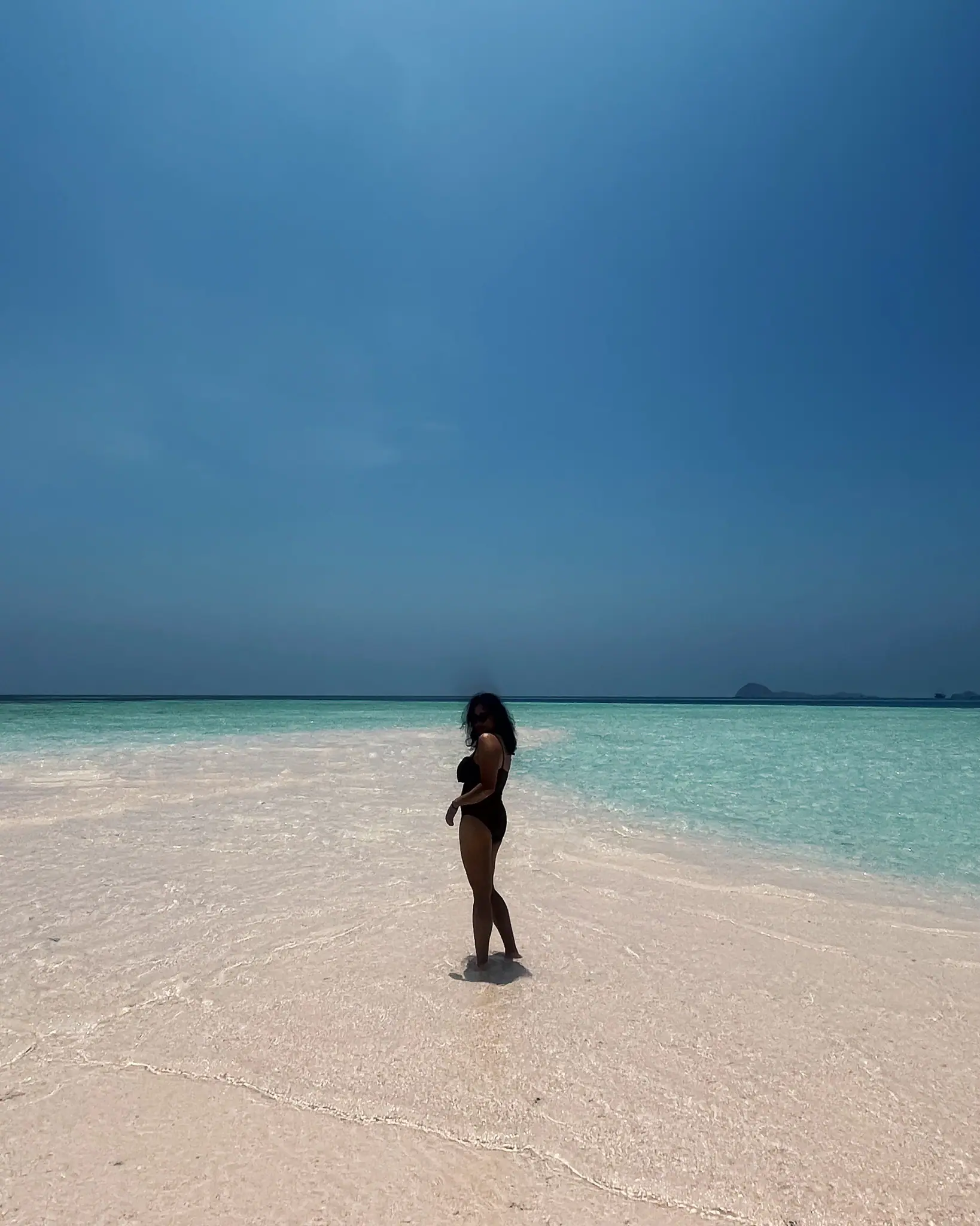 Taka Makassar Pristine Beauty Sandbar in Komodo | The Yacht Club Indonesia
