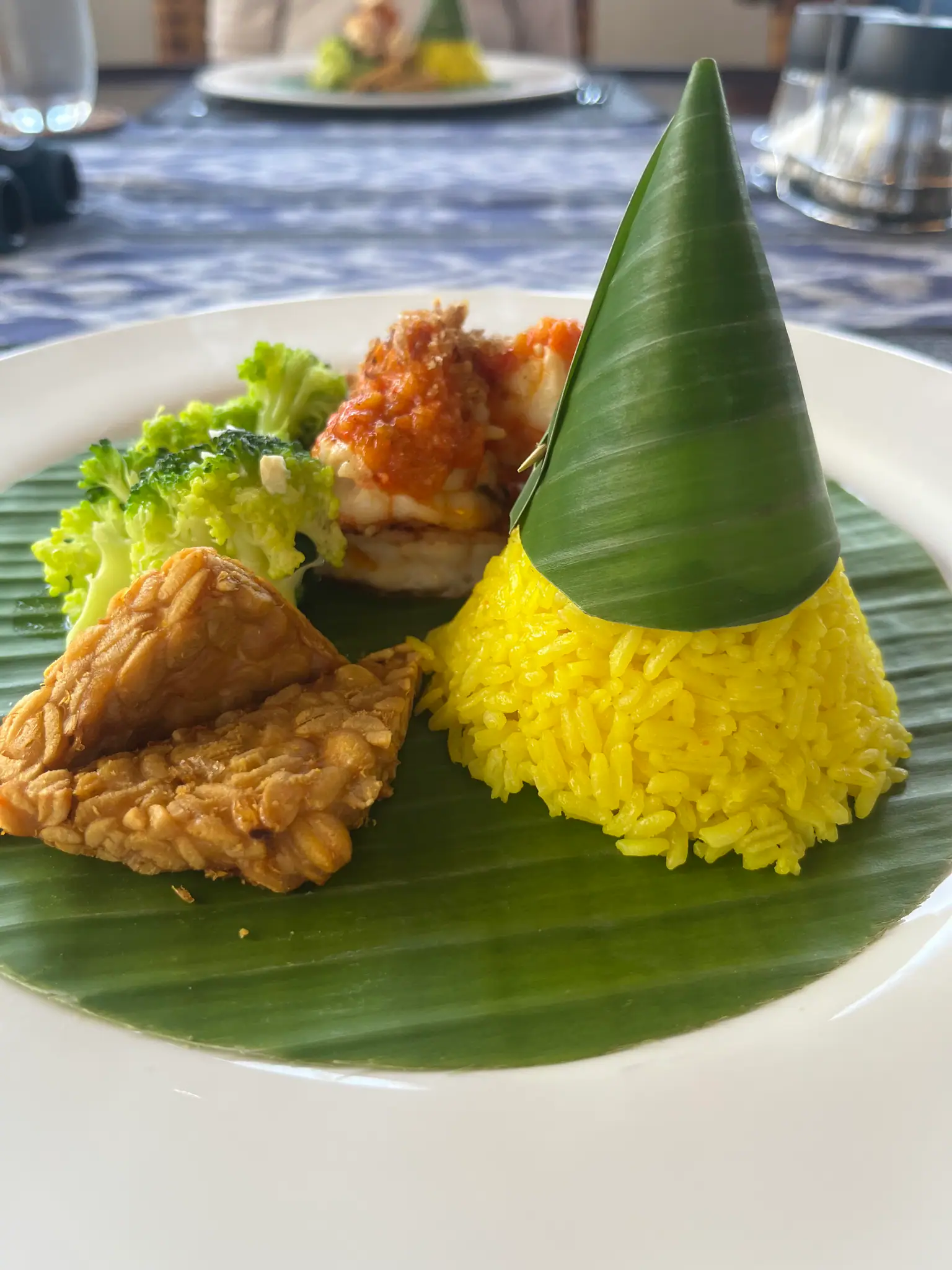 Indonesian Culinary Service in Alila Purnama | The Yacht Club Indonesia