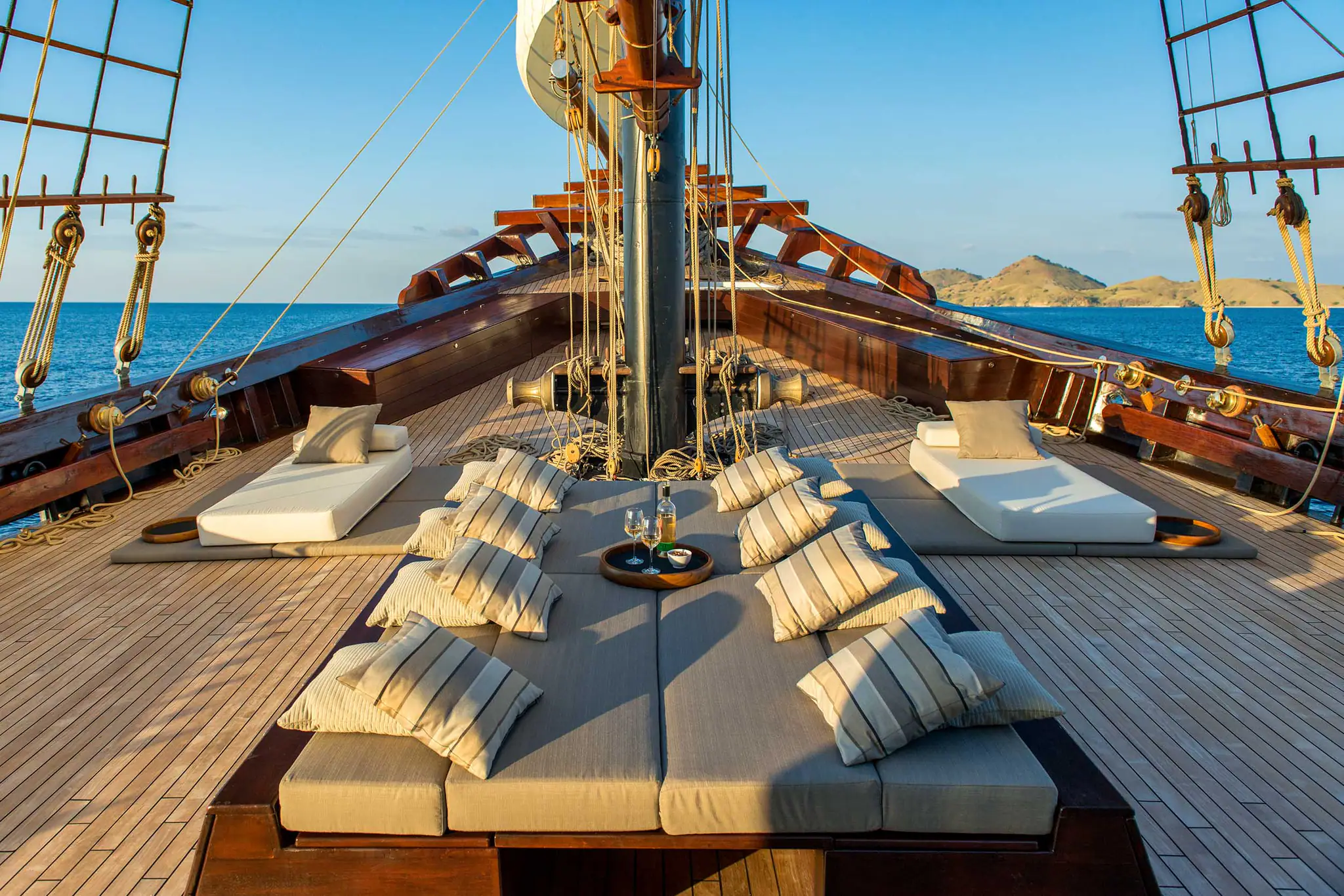 Amandira Luxury Sailing Yacht | Open teak upper deck