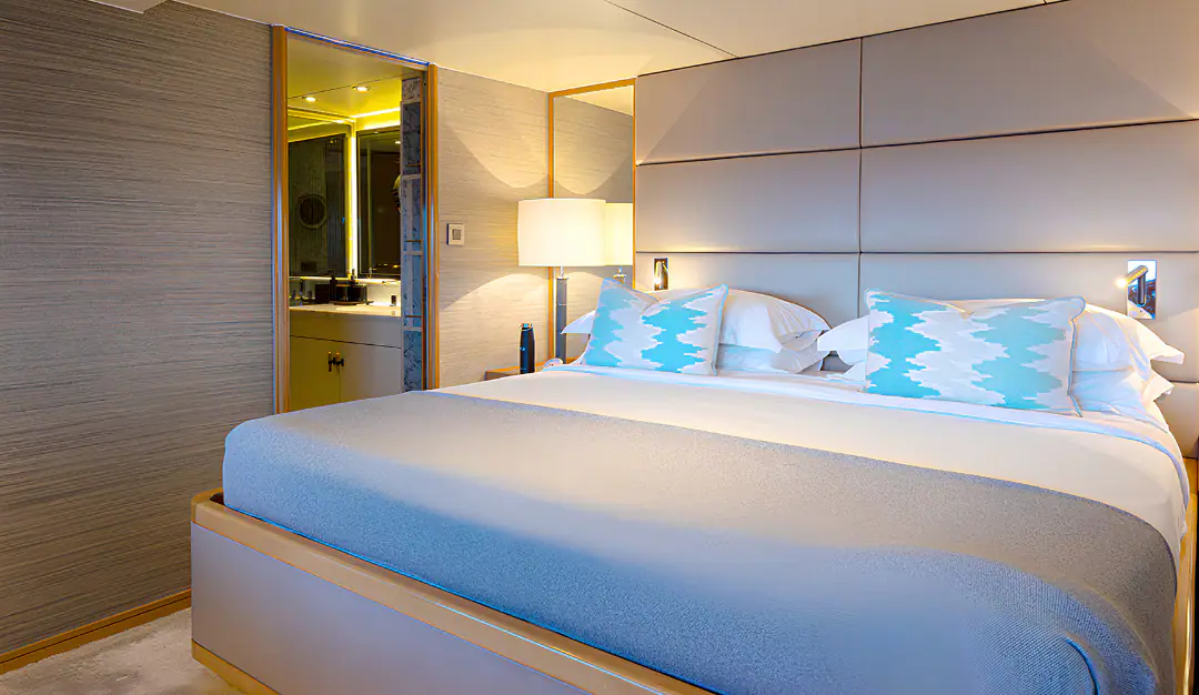 Aqua Blu Luxury Expedition Yacht 301 - Cat2