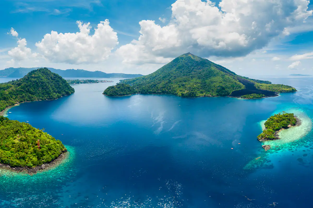 Gunung Api of Banda Sea - The Historical Island of Indonesia | The Yacht Club Indonesia