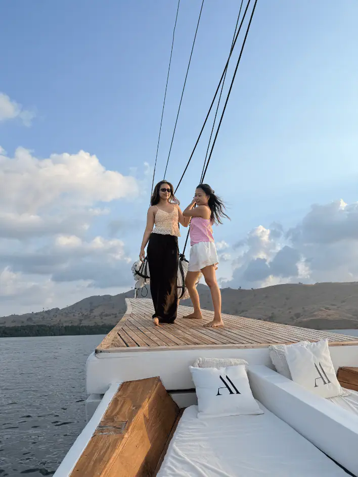 Aliikai Voyage Guests