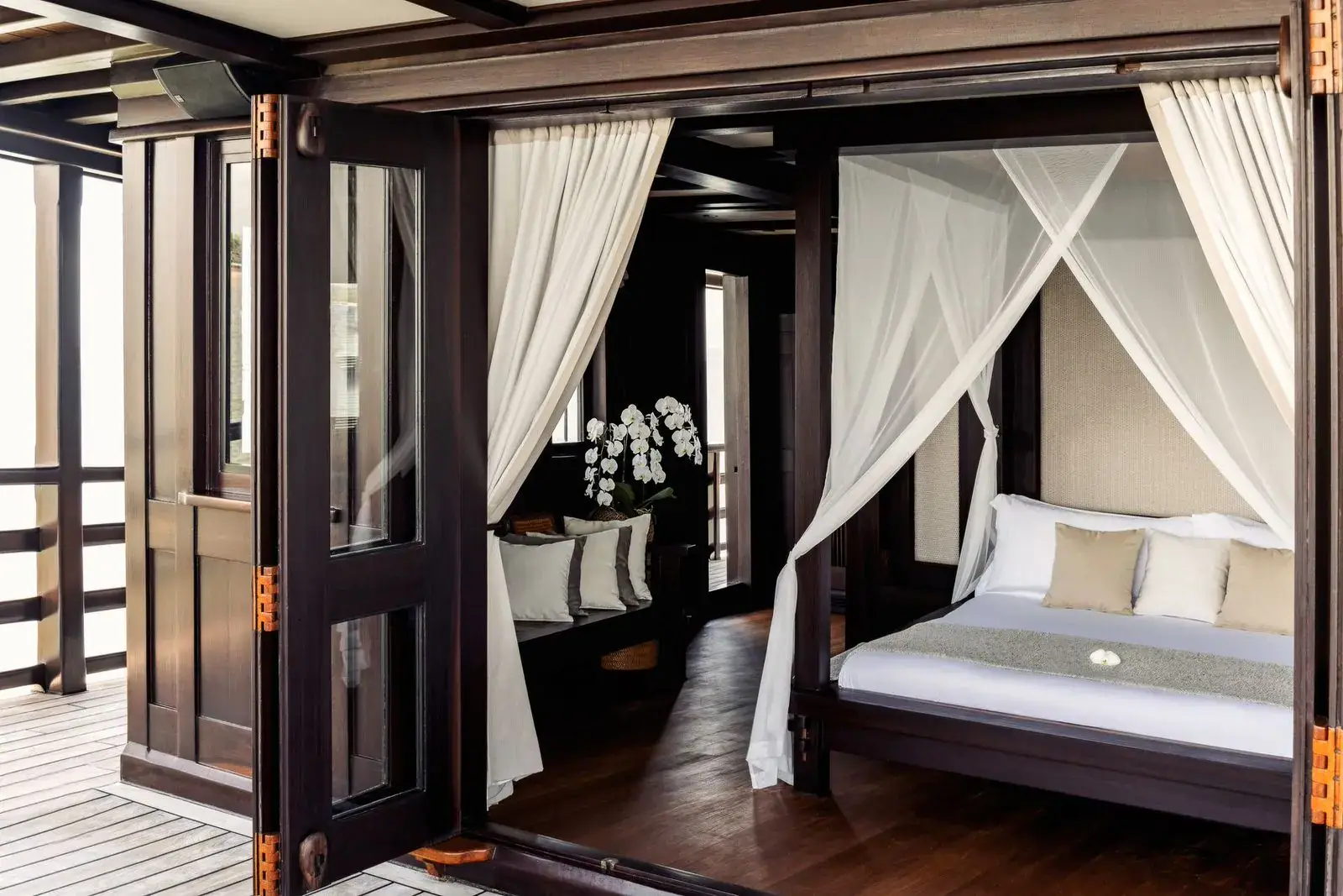 cabin-4-1-1920-x-1280