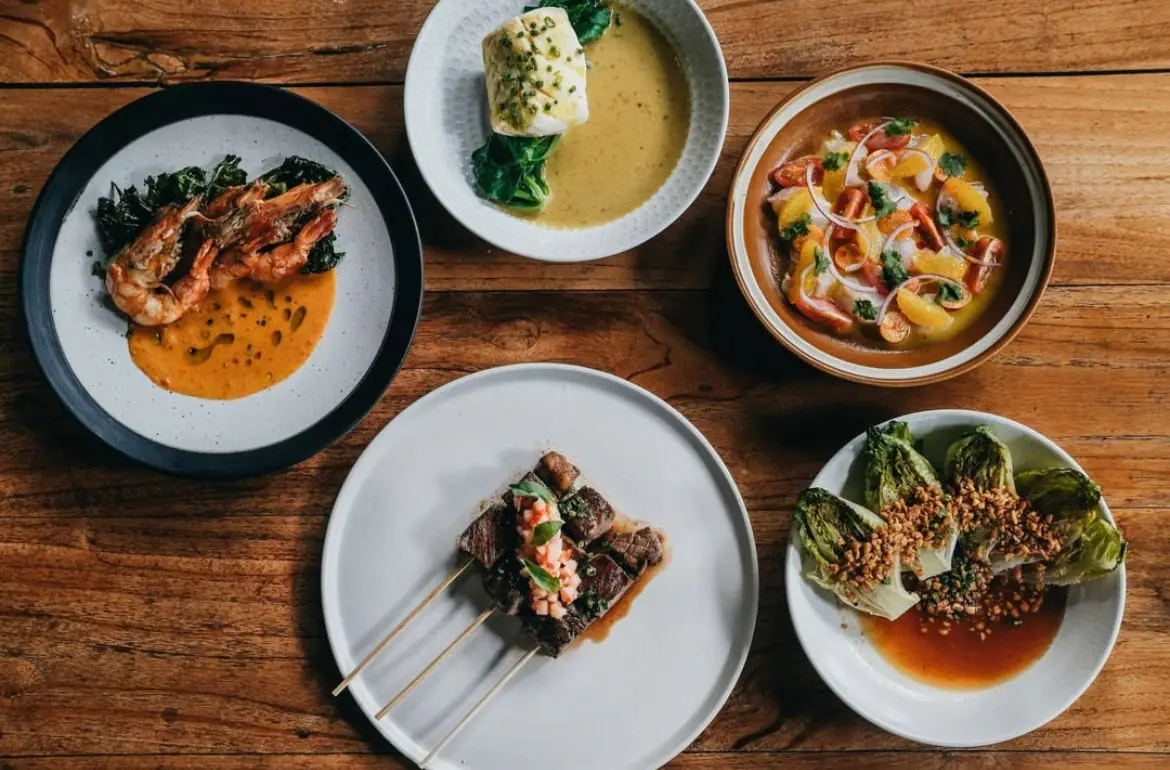 Cuisine in Indonesia Luxury Yacht