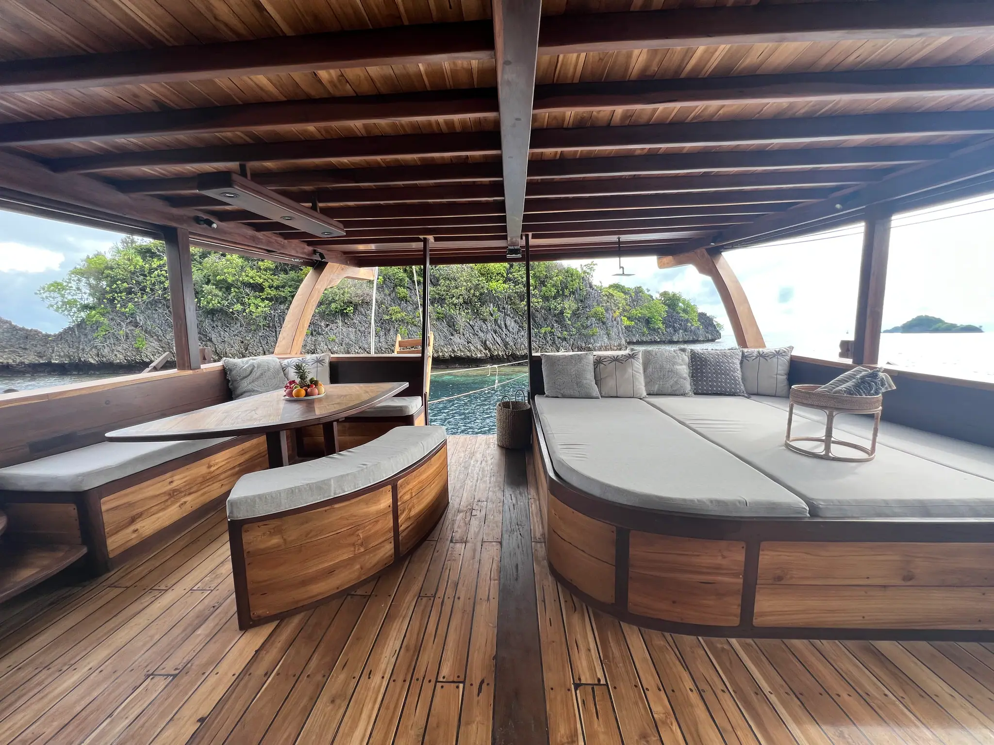 Dewata Phinisi Yacht | Master Cabin Private Deck
