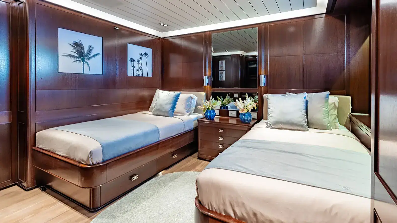 Galileo Private Charter Guest Cabin 