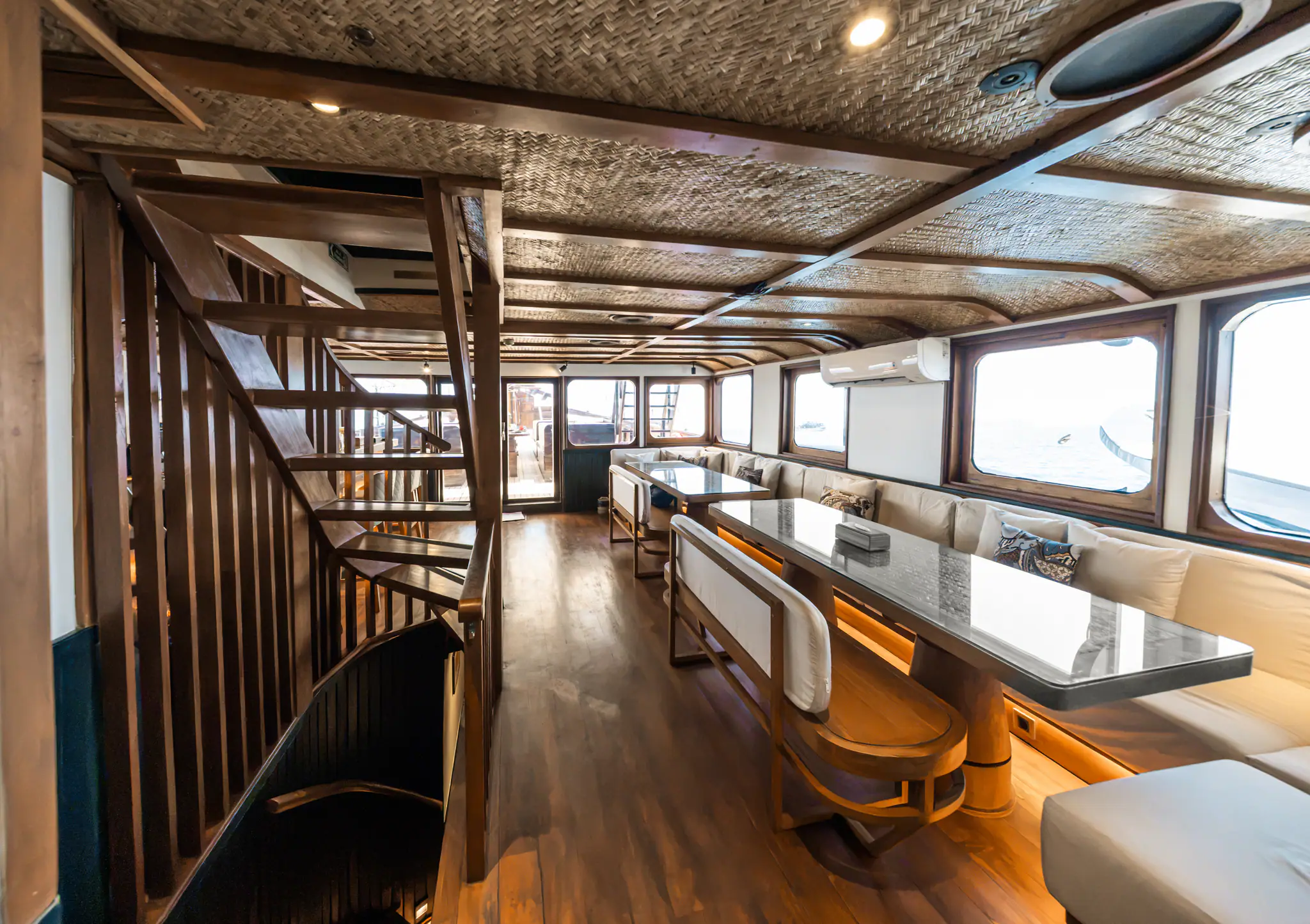 indoor-lounge-5