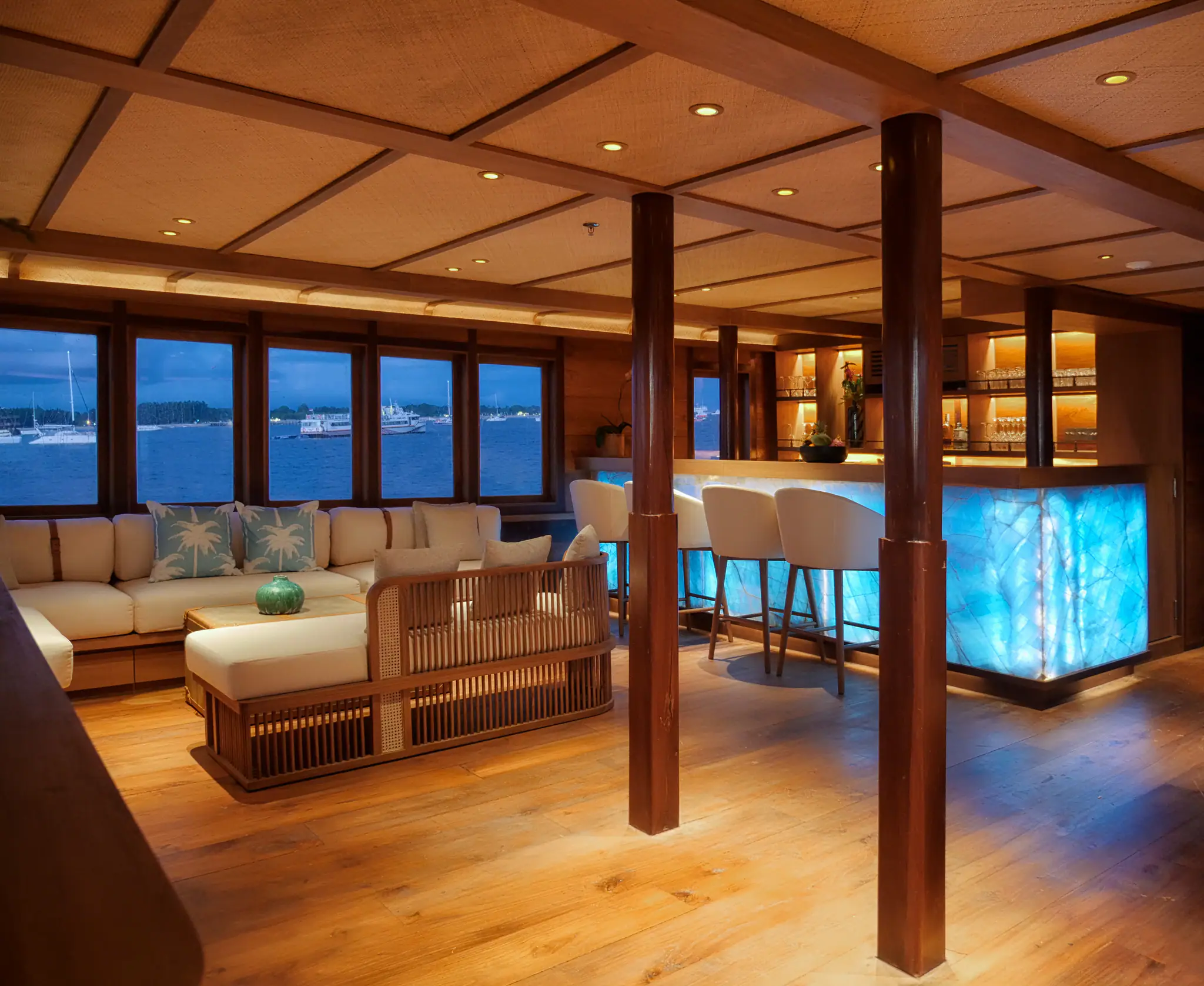 Jeeva Samudera Luxury Yacht 9