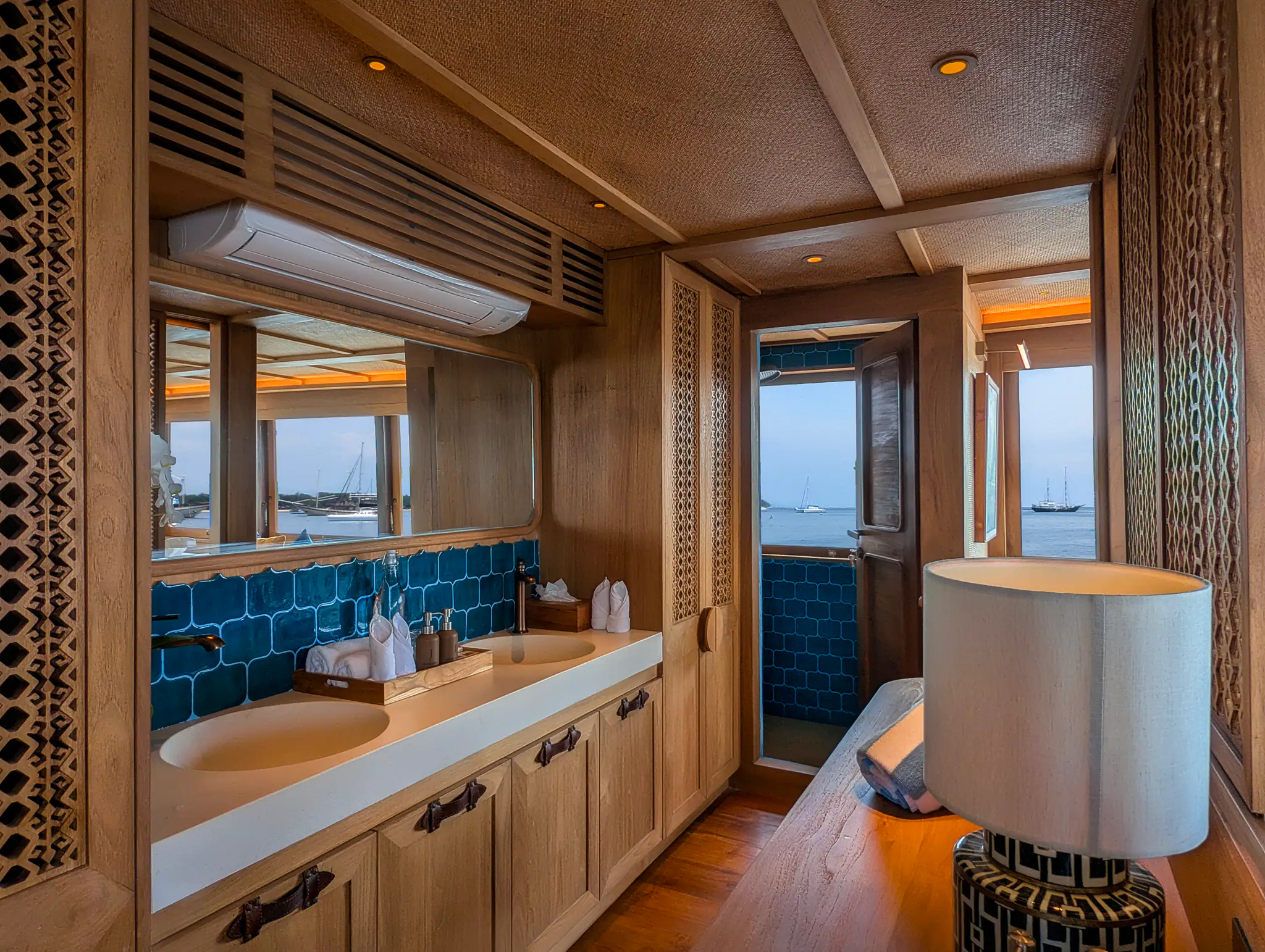 Jeeva Samudera Luxury Yacht Stateroom 3