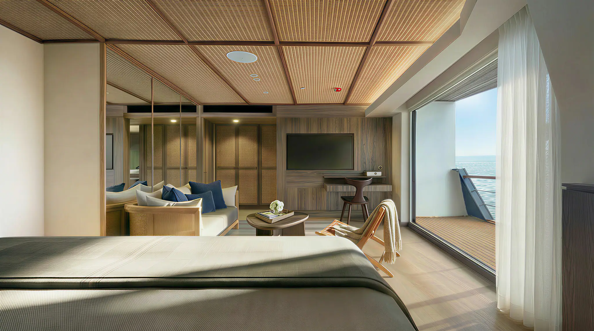 Kailana Premier Explorer Yacht | Luxury and luminous master cabin