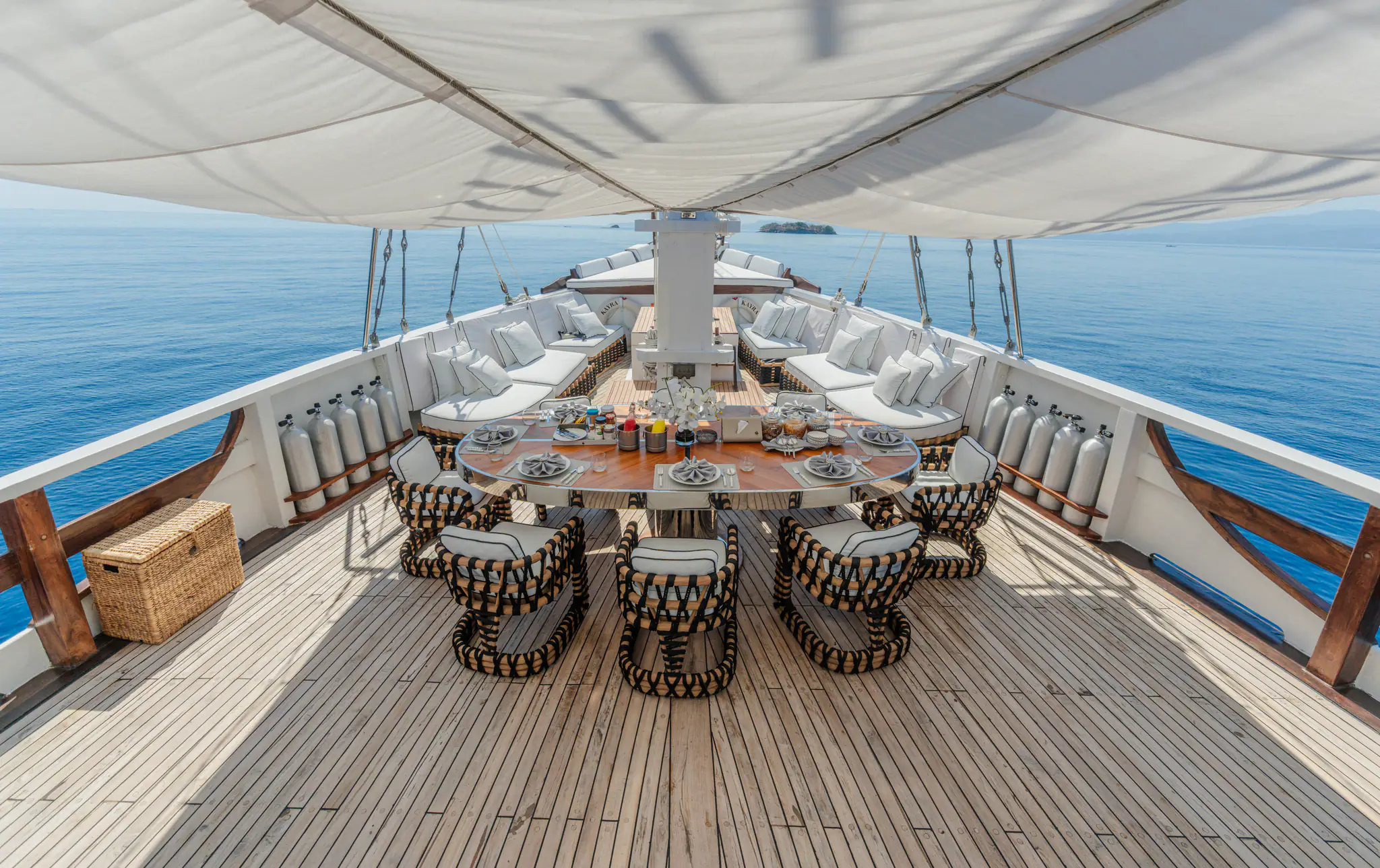 Kayra Phinisi Activity Yacht | Upper Deck Dining Setup