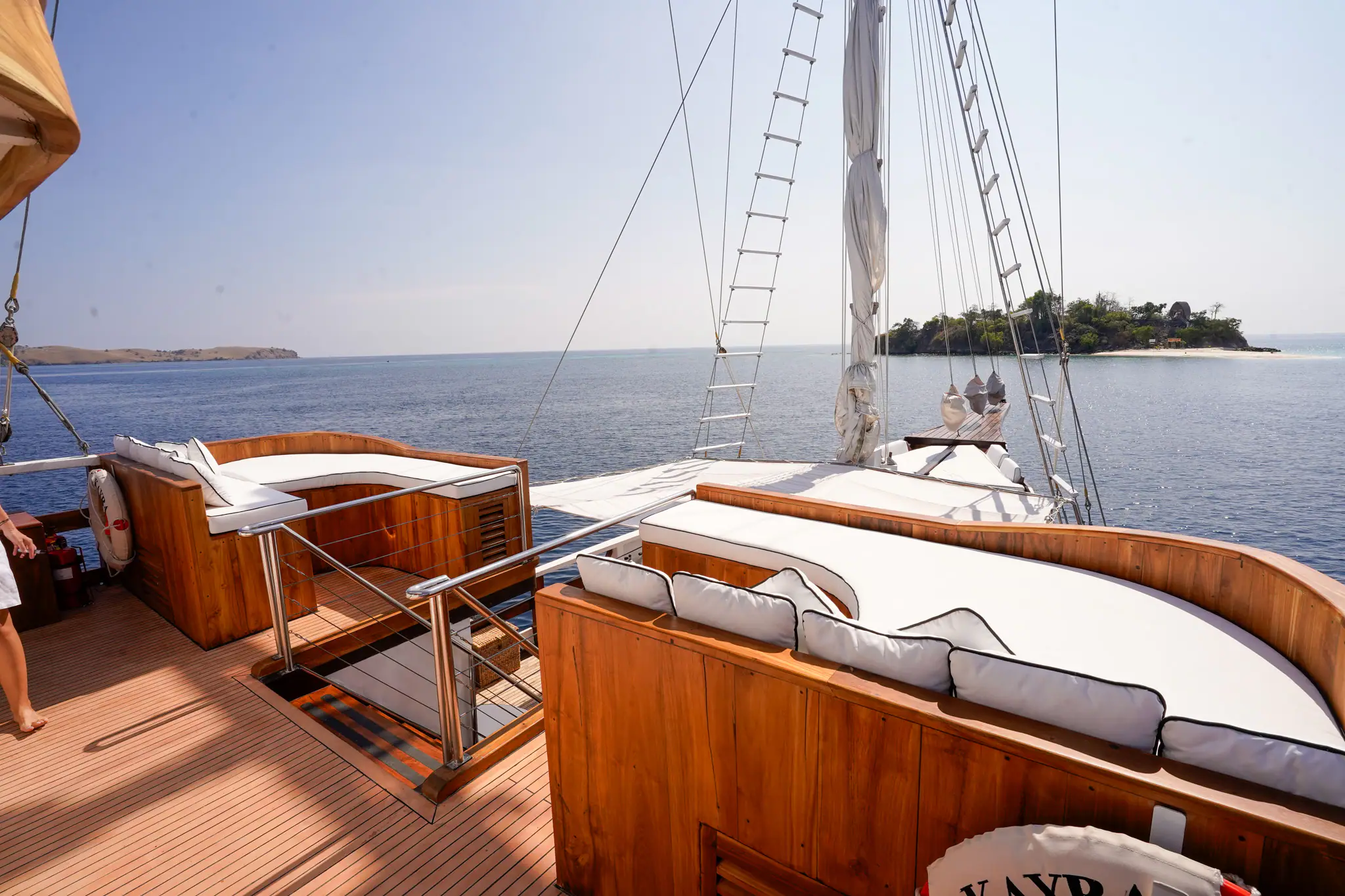 Kayra Phinisi Activity Yacht | Foredeck Lounge Area