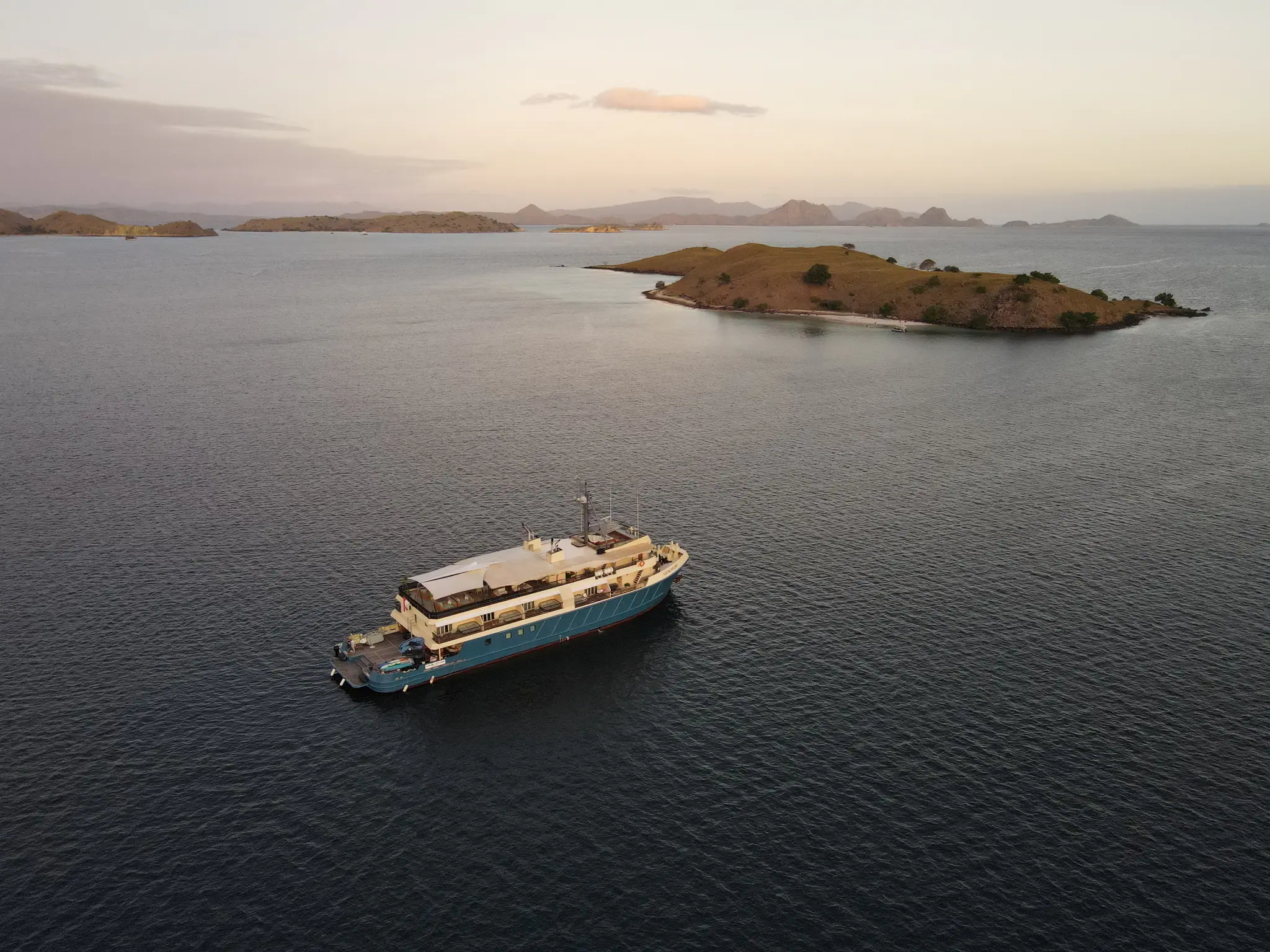 The Largest Yacht Charter In Indonesia