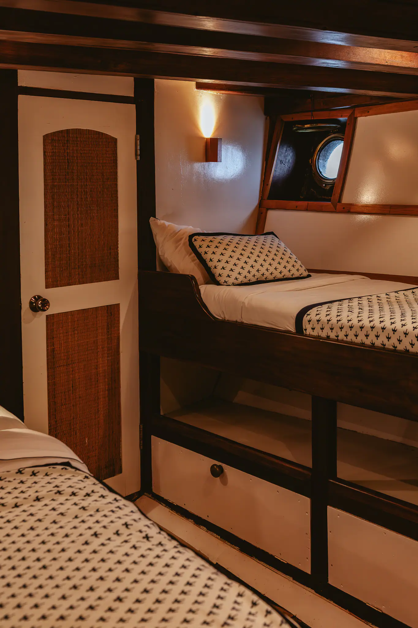 Magia 2 Liveaboard Mola 3