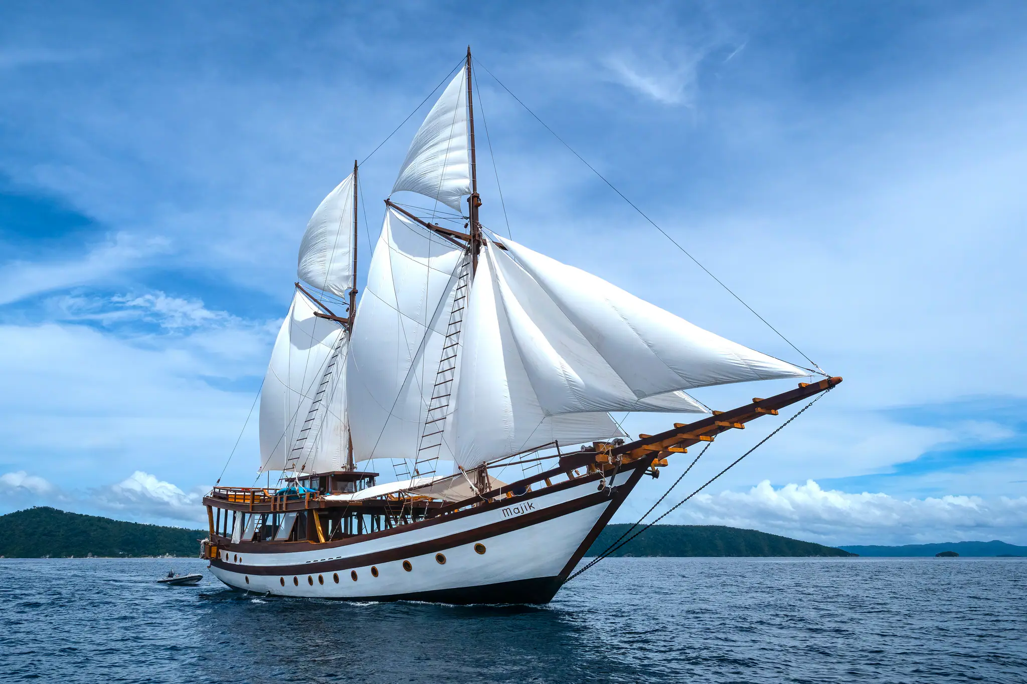Majik Cruise Luxury Yacht | Sailing in Clear Waters