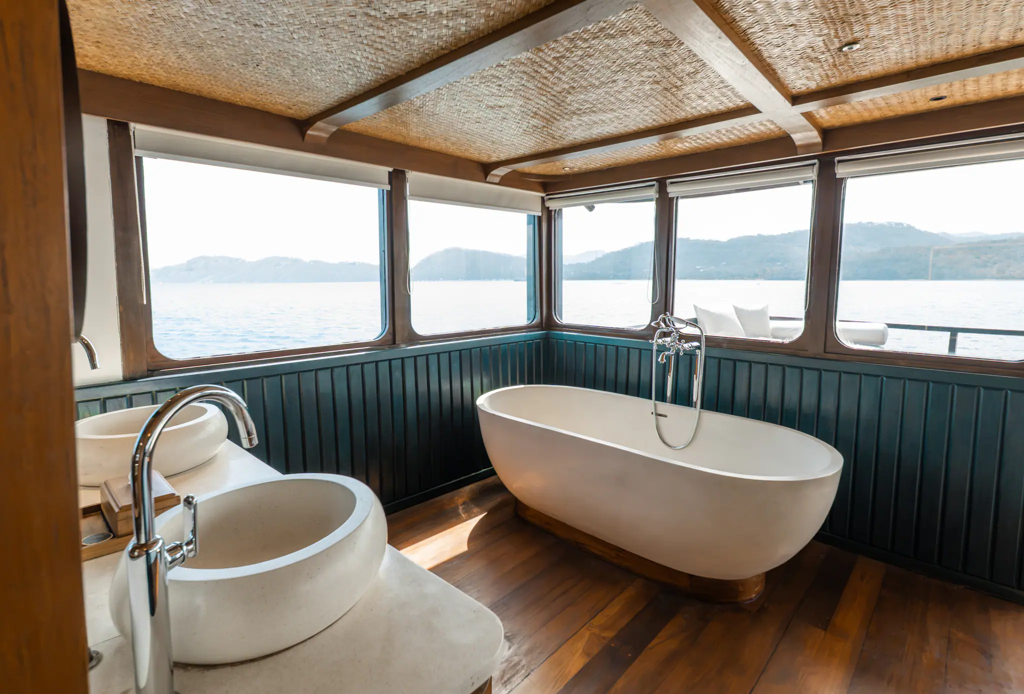 master-suite-bathup-2