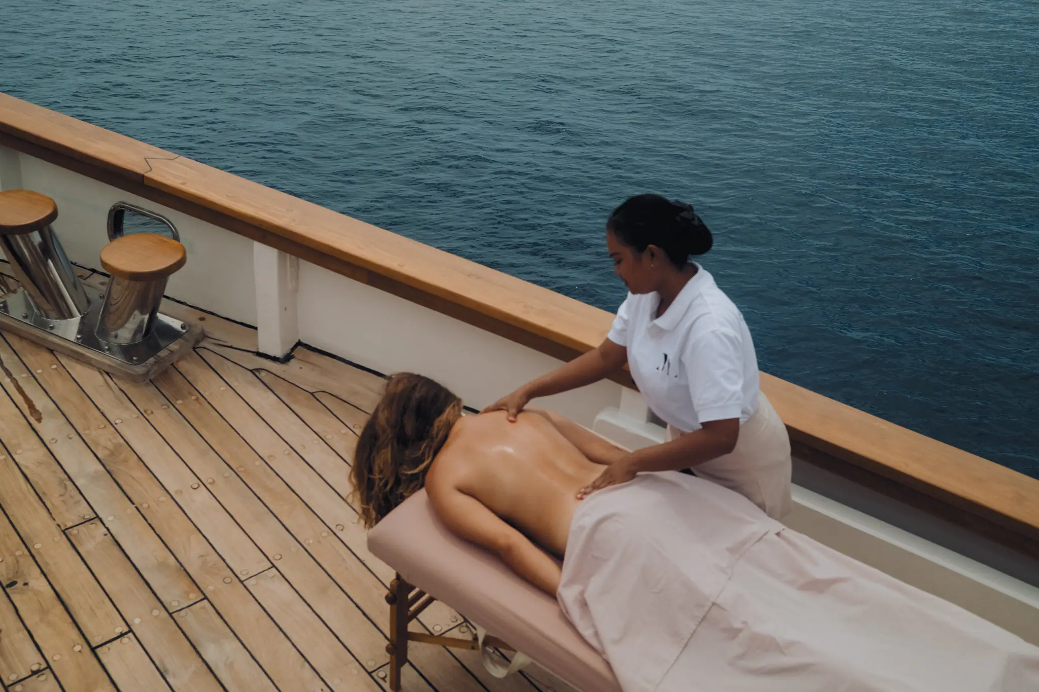 Mutiara Laut Luxury Yacht | Onboard massage treatment at sea