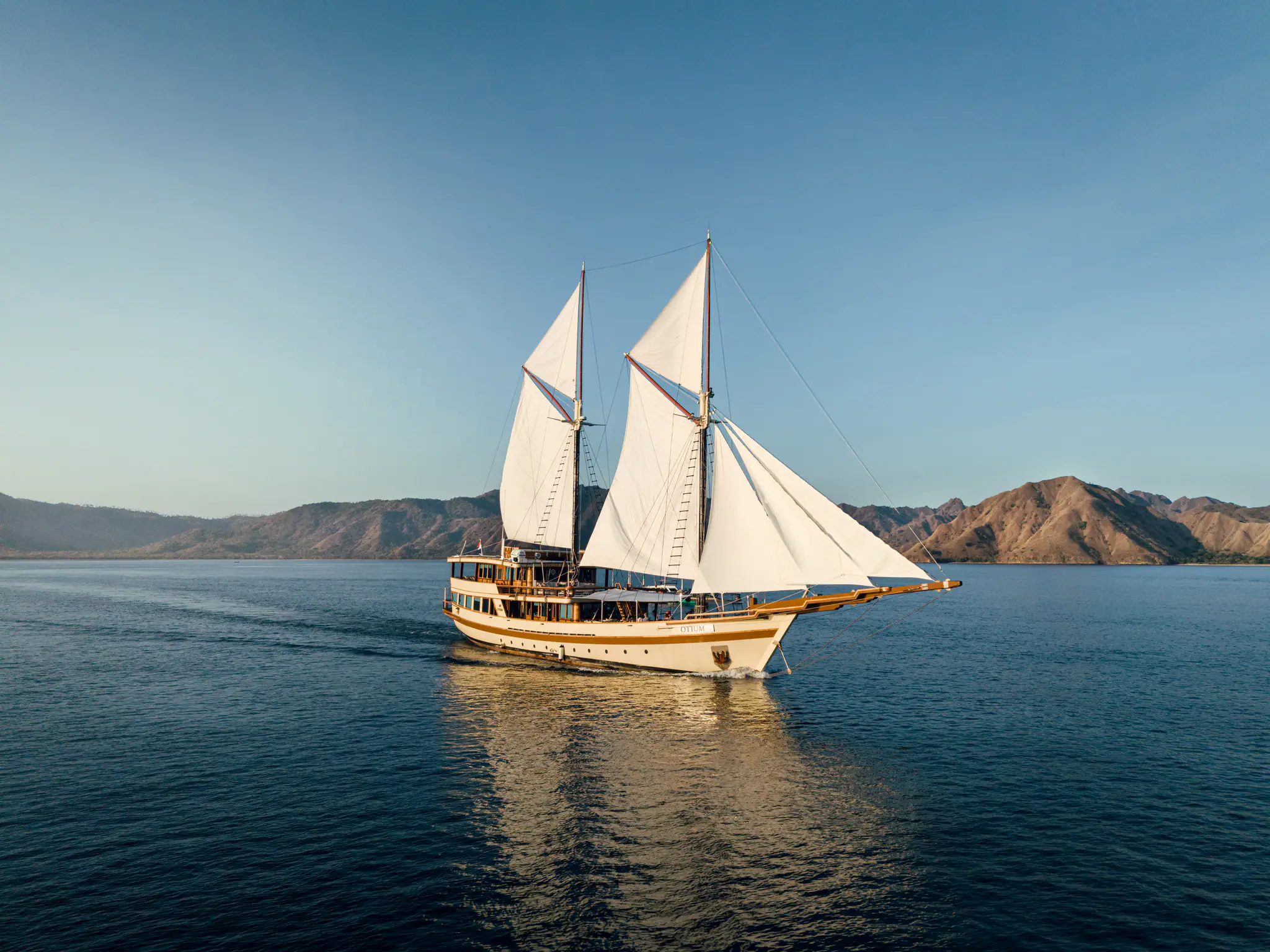otium-luxury-yacht-vessel-2
