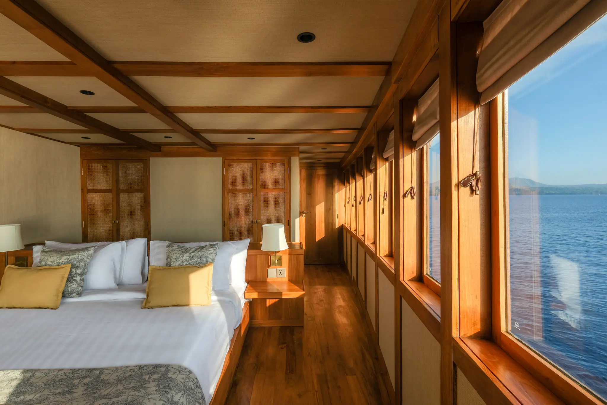 owner-stateroom-celestia-2