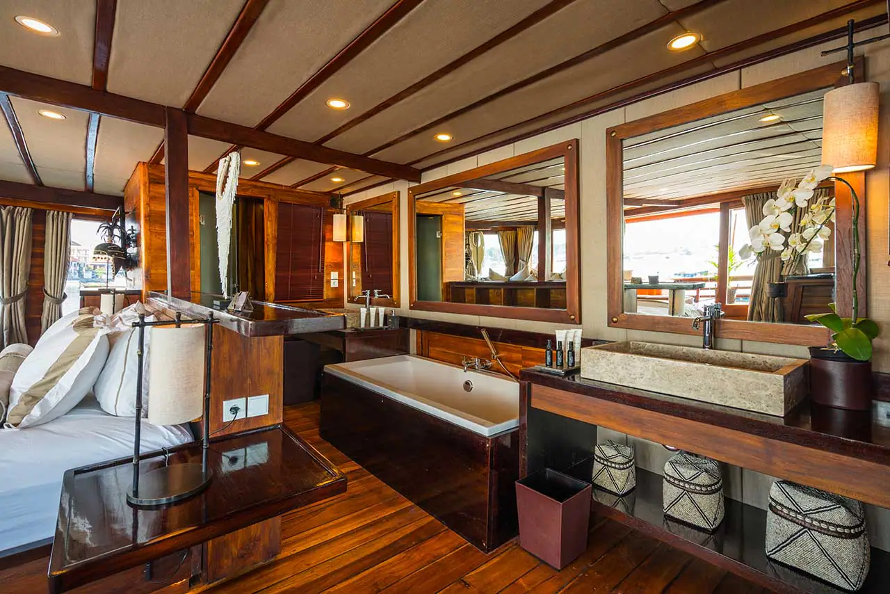 Prana Luxury Sailing Yacht | Refined master cabin private bathroom