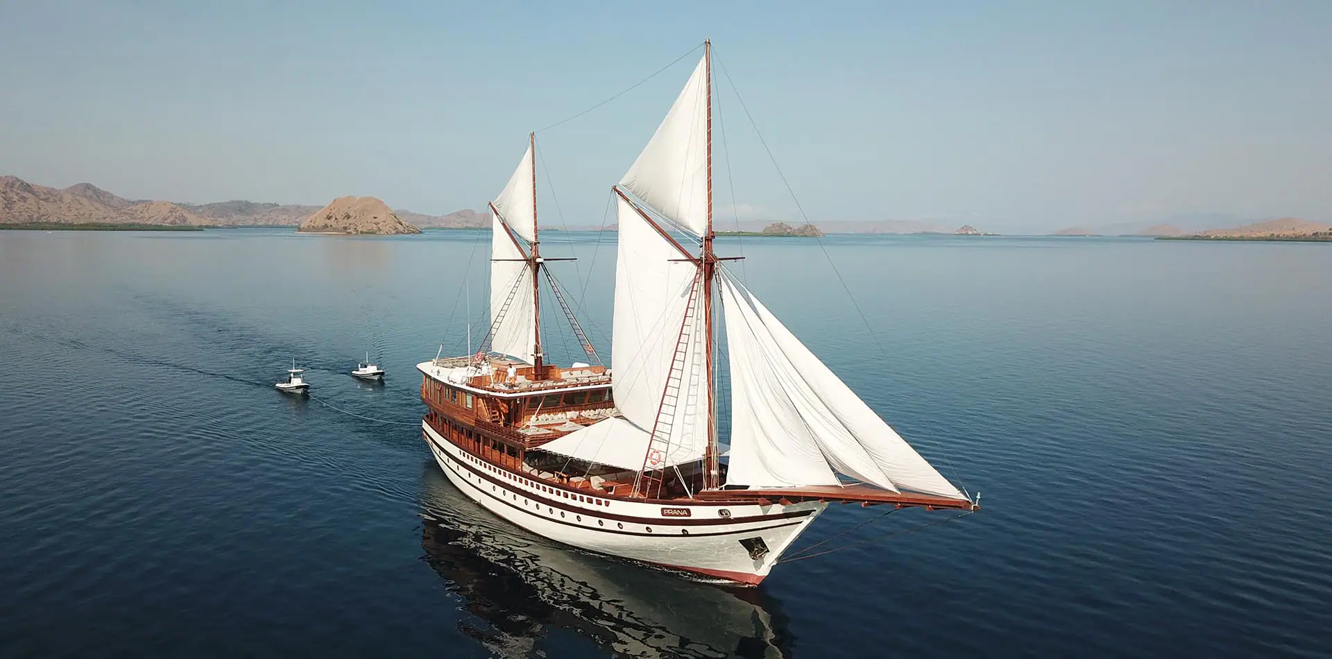 Prana Sailing Yacht | Prana by Atzaró sailing in indonesian clear waters