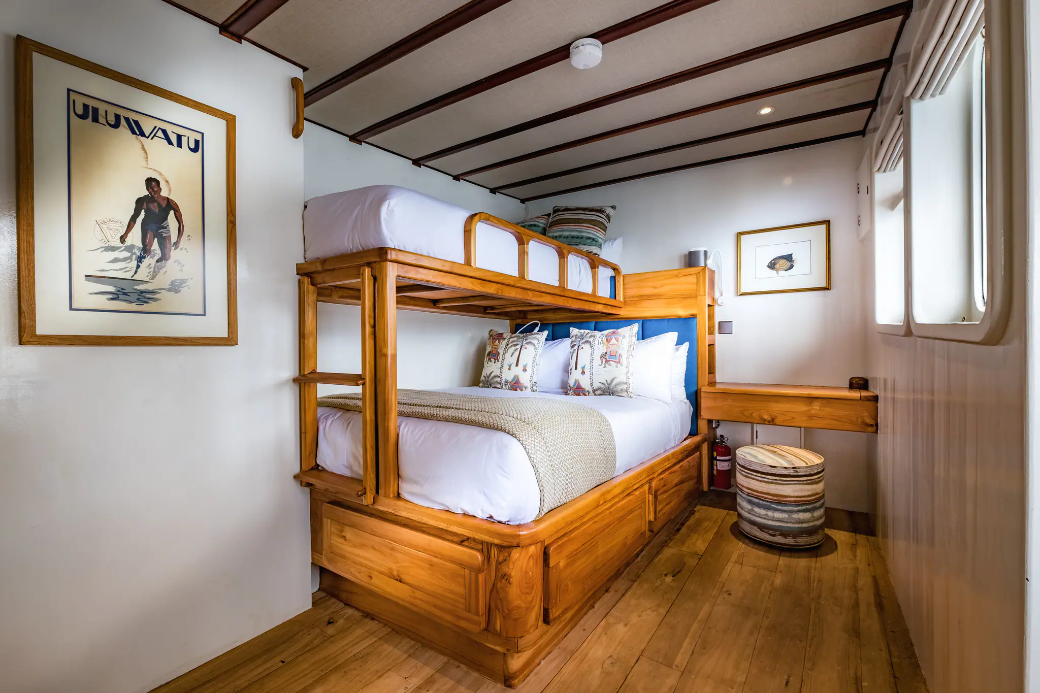 Rascal Adventure Yacht | Double beds on cabin 