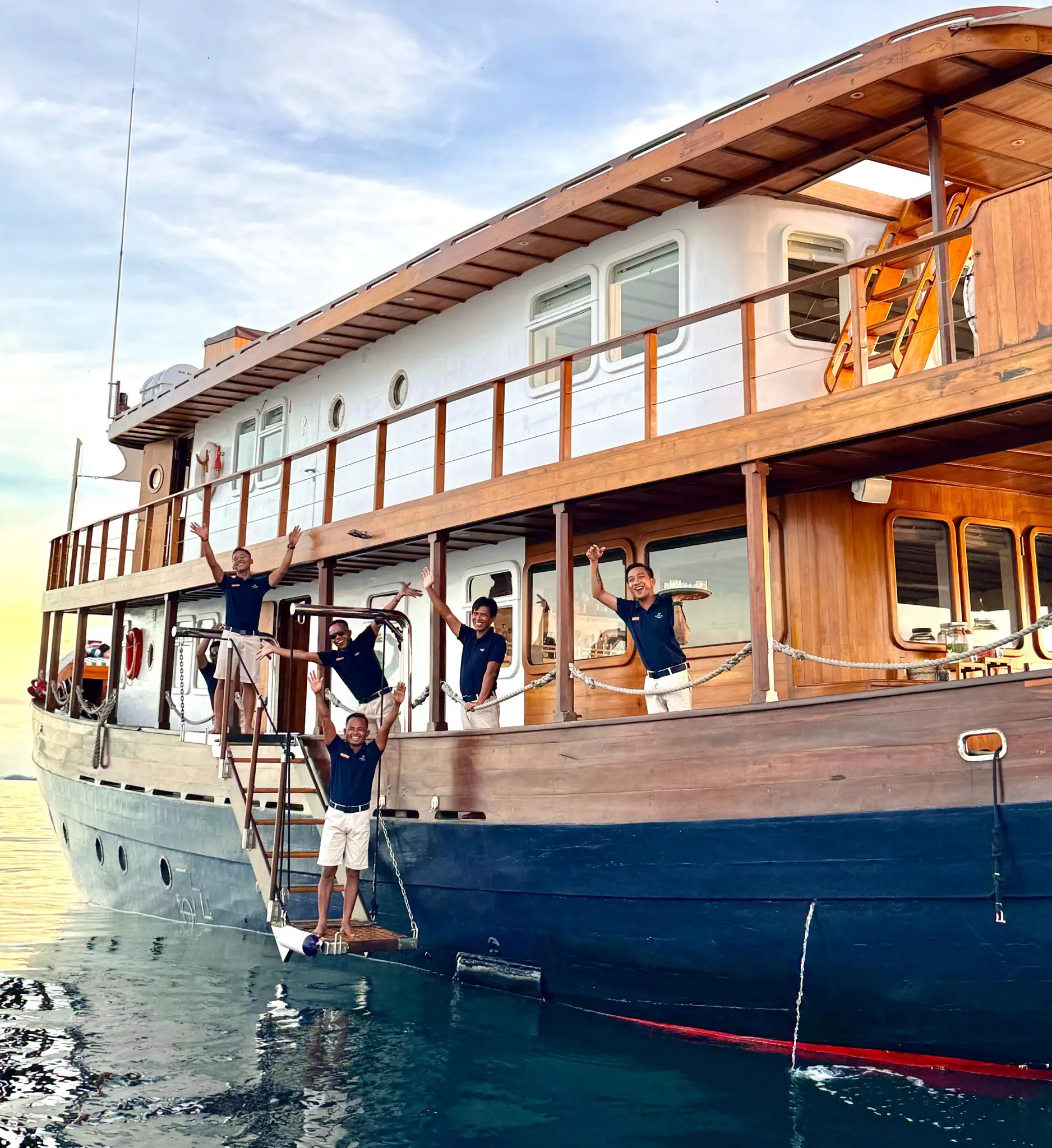 Rascal Adventure Yacht | Crew welcoming guests onboard
