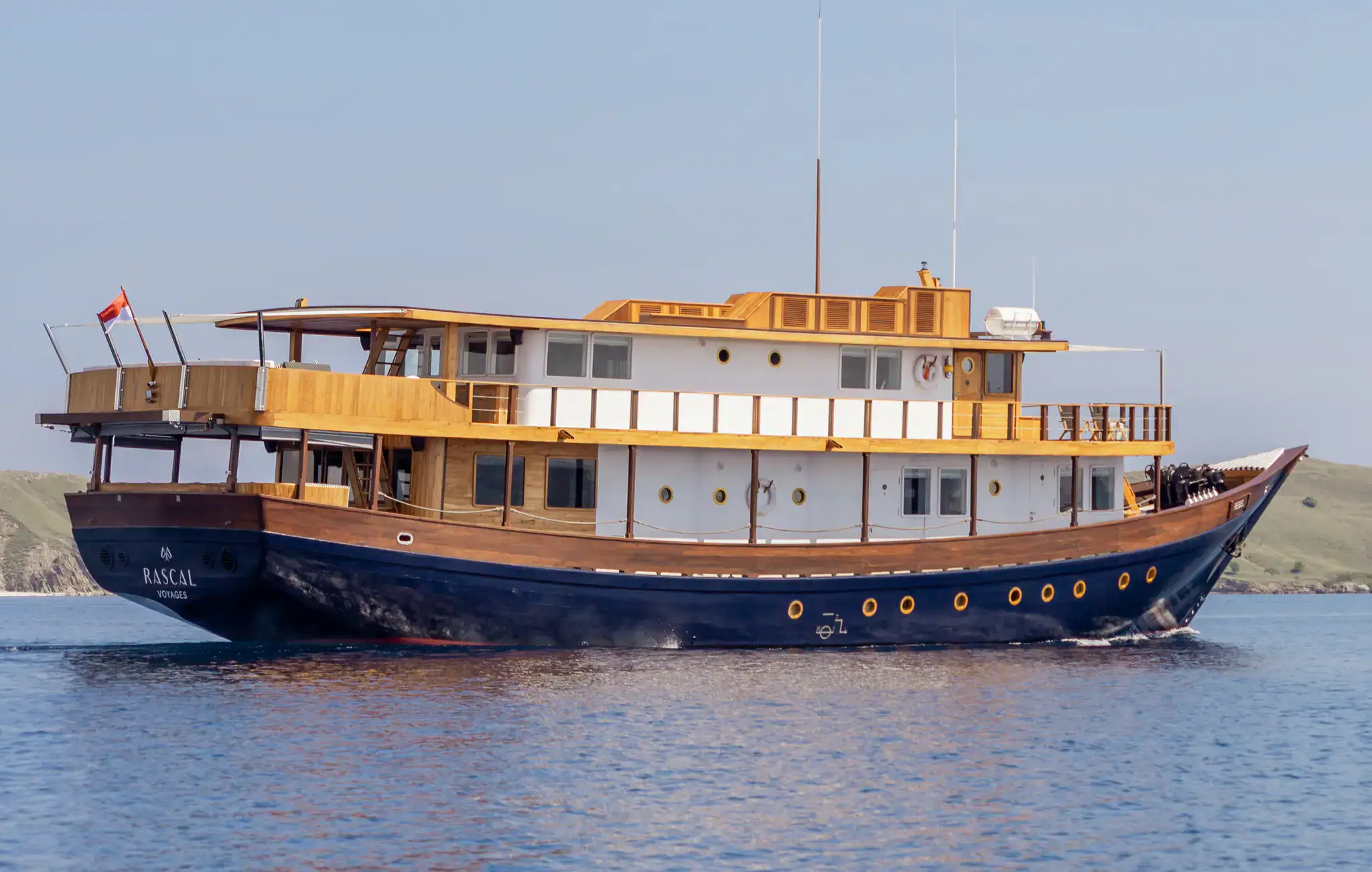 Rebel Adventure Yacht | Rebel sailing in the Indonesian sea