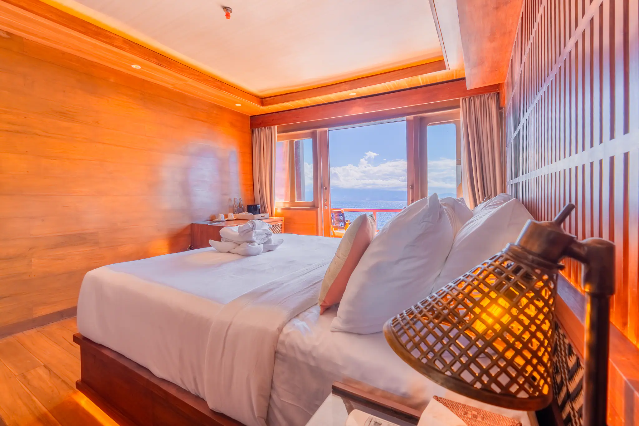 Sanctuary Grand Phinisi Yacht | Refined VIP Cabin