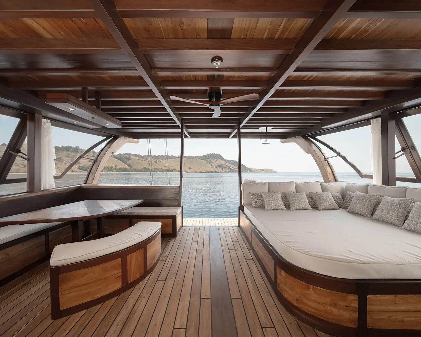 Sanya Sailing Yacht | Master 4