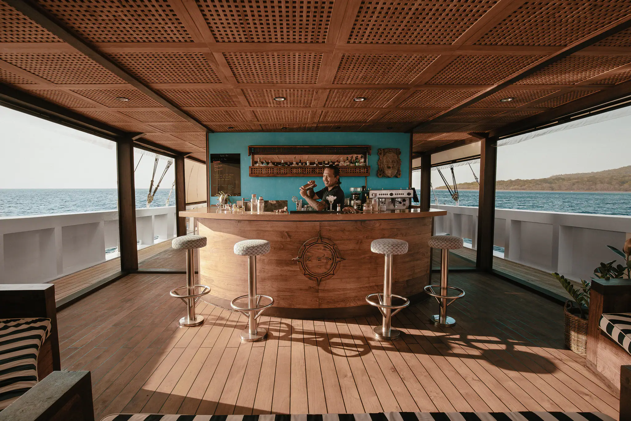 Scubaspa Zen Luxury Dive Yacht | Open Air Cocktail Bar
