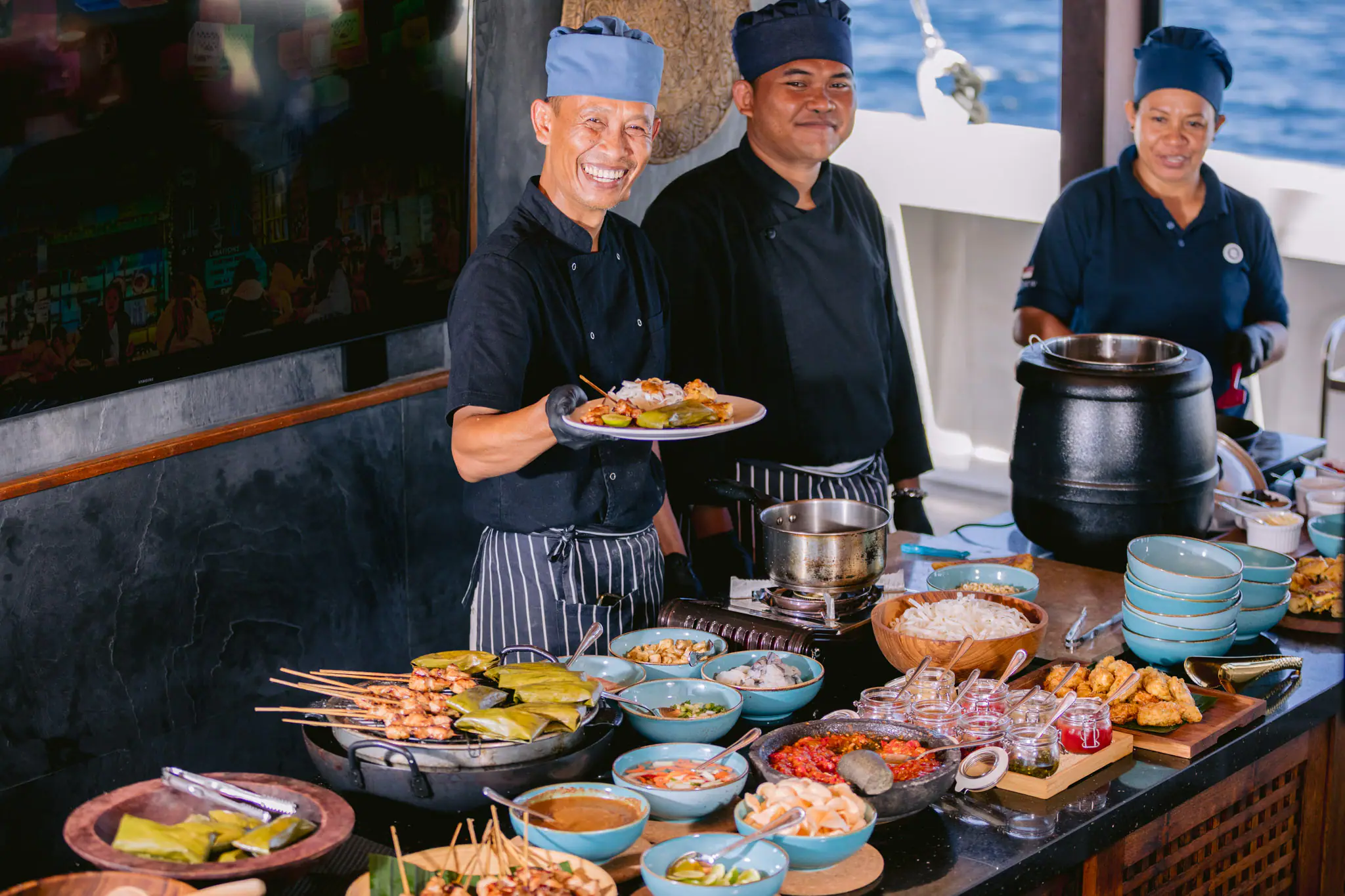 Scubaspa Zen Luxury Dive Yacht | Fresh Seafood Dining Experience