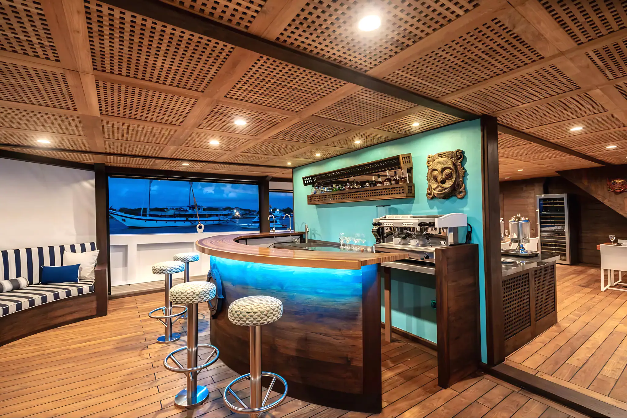 Scubaspa Zen Luxury Dive Yacht | Sunset Cocktail Bar Area 