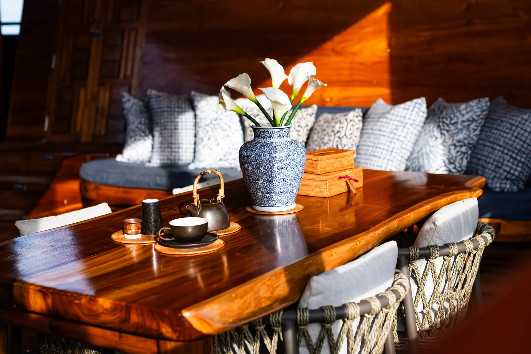 Sequoia Sailing Yacht | Elegant Wooden Dining Table