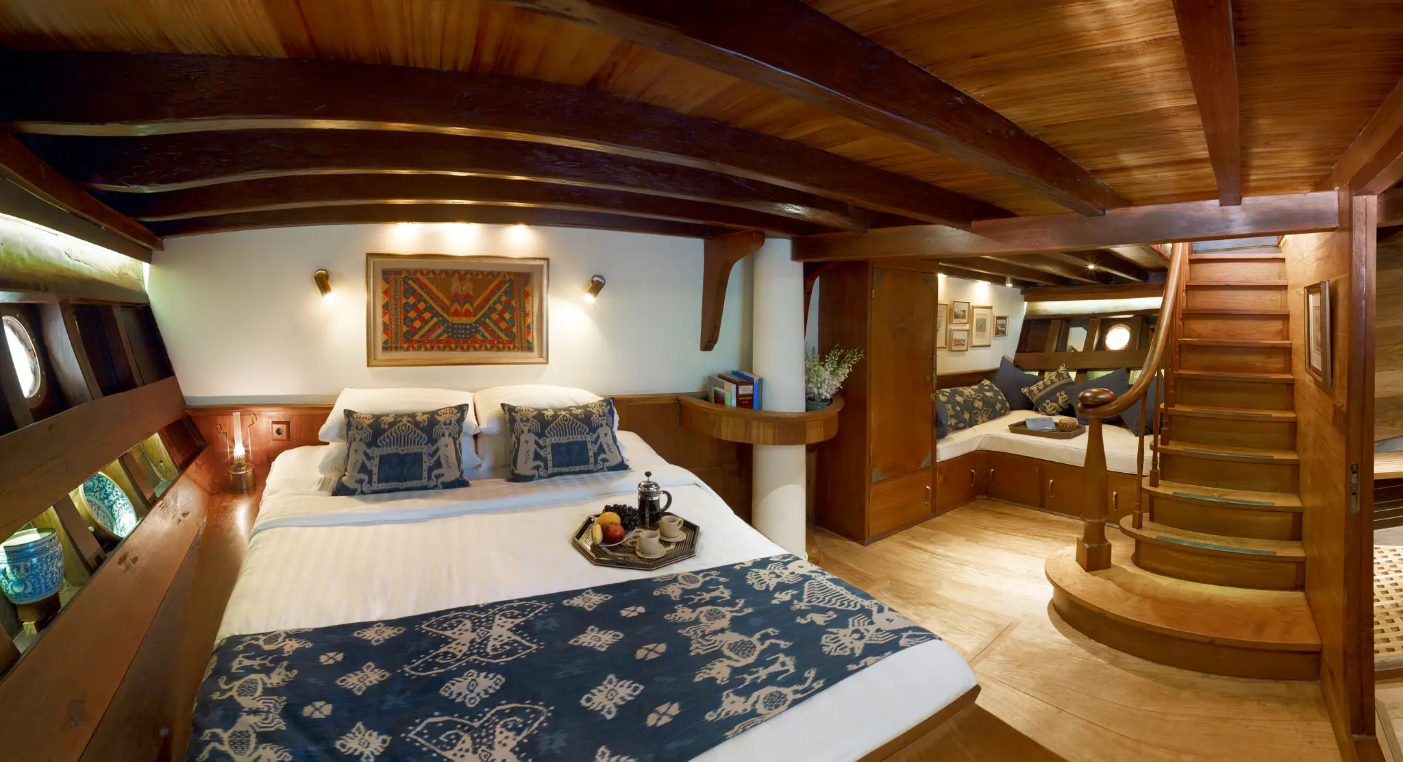 Si Datu Bua Traditional Sailing Yacht Banda Cabin