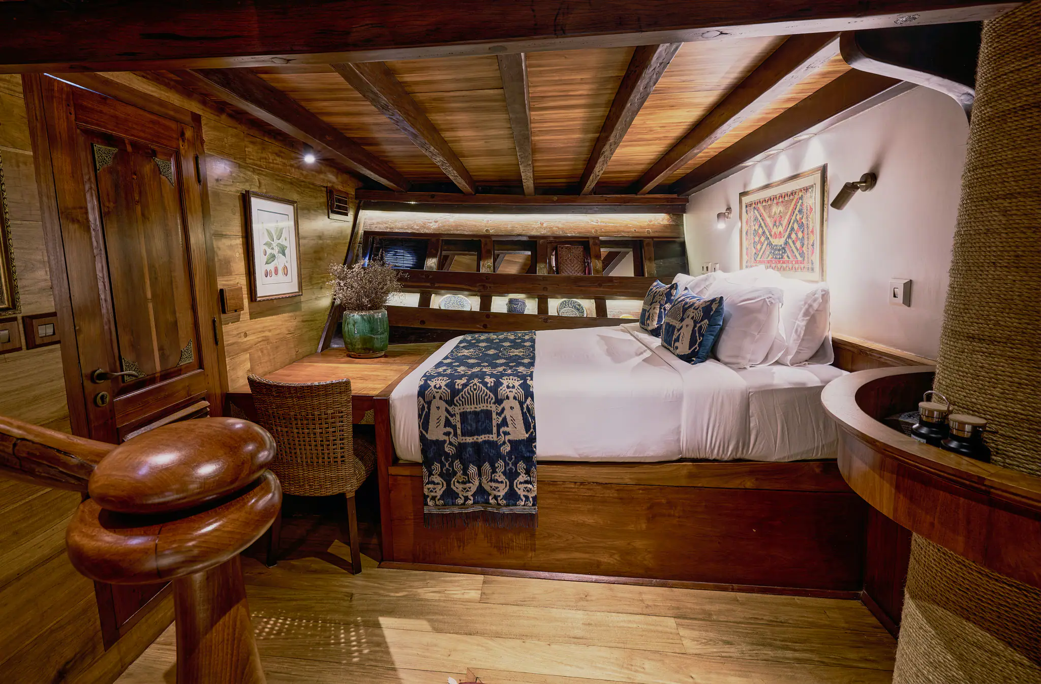 Si Datu Bua Traditional Sailing Yacht Banda Cabin 3