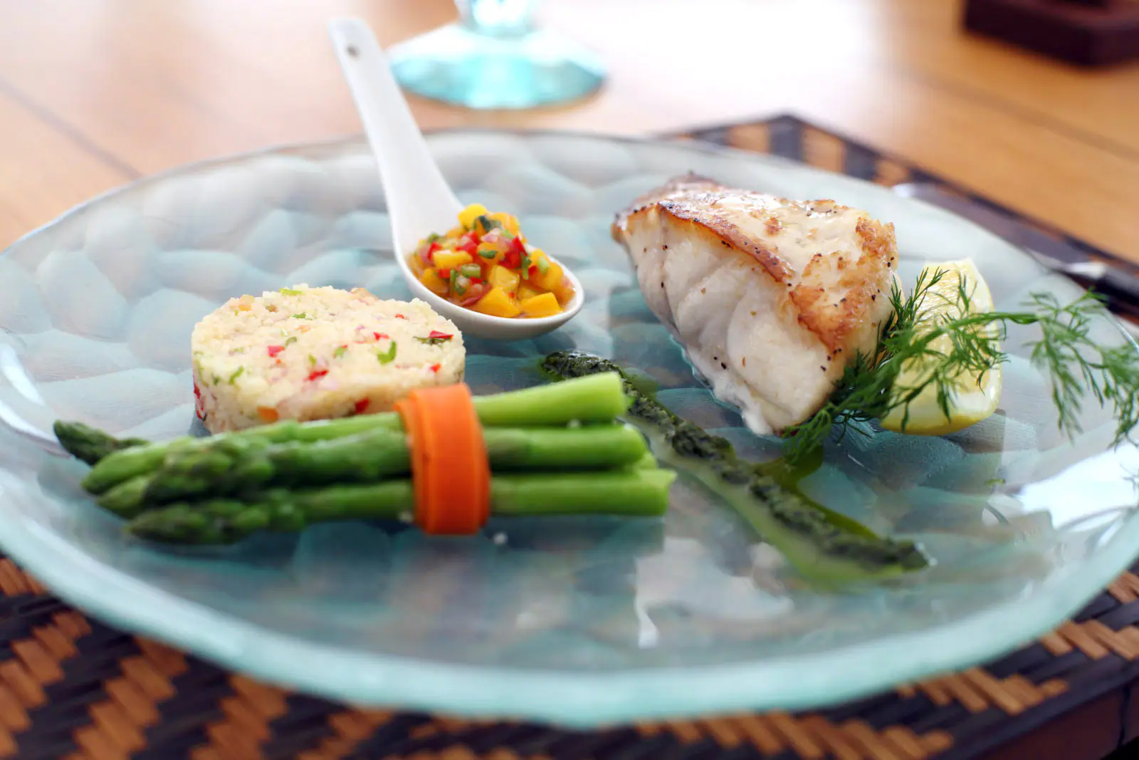 Si Datu Bua Traditional Sailing Yacht | Gourmet seafood dish onboard