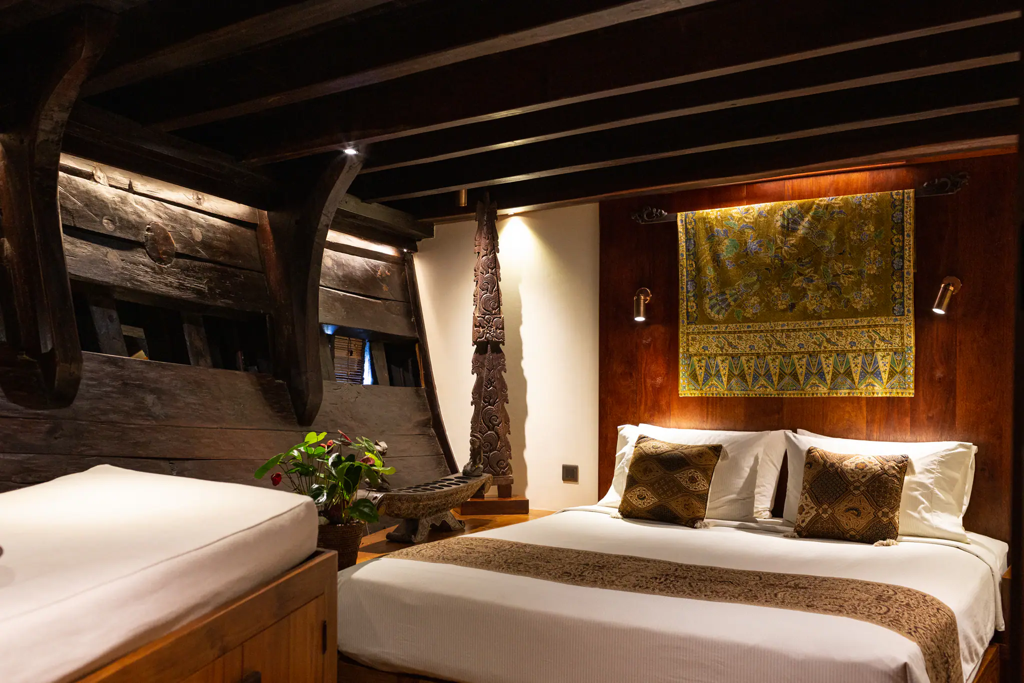 Silolona Heritage Sailing Yacht Java Cabin 2