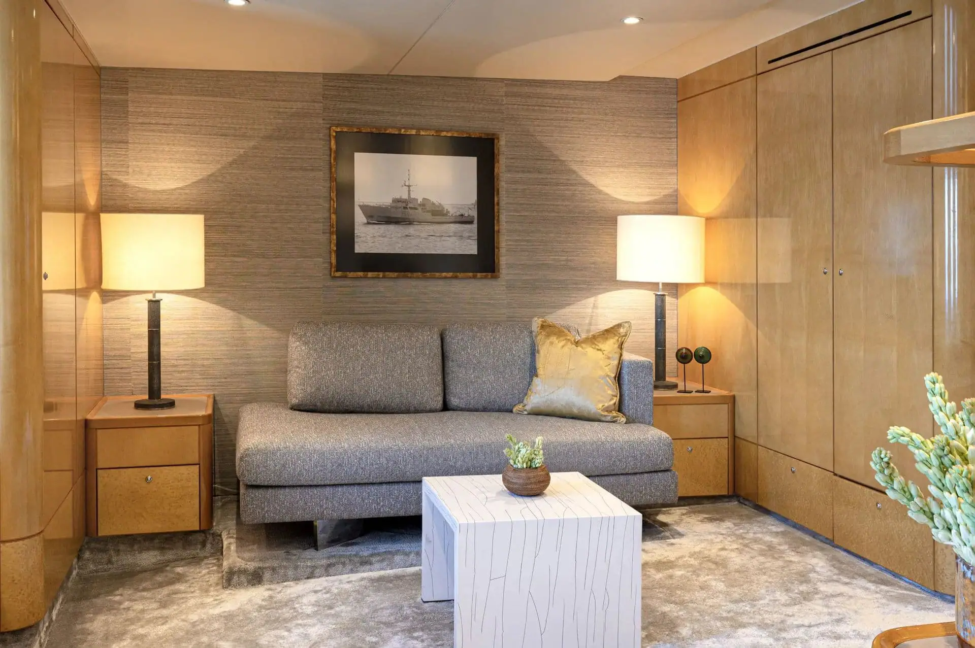 suite-202-cat-i-02-1920-x-1277