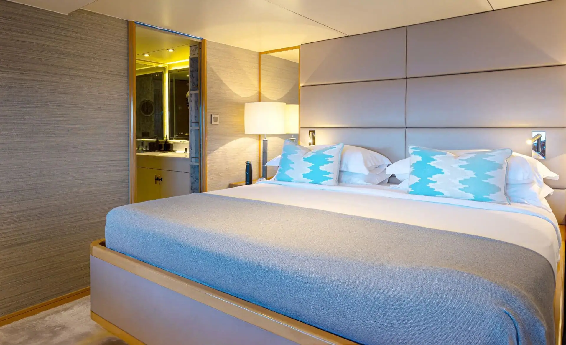 suite-301-cat-ii-02-1920-x-1172