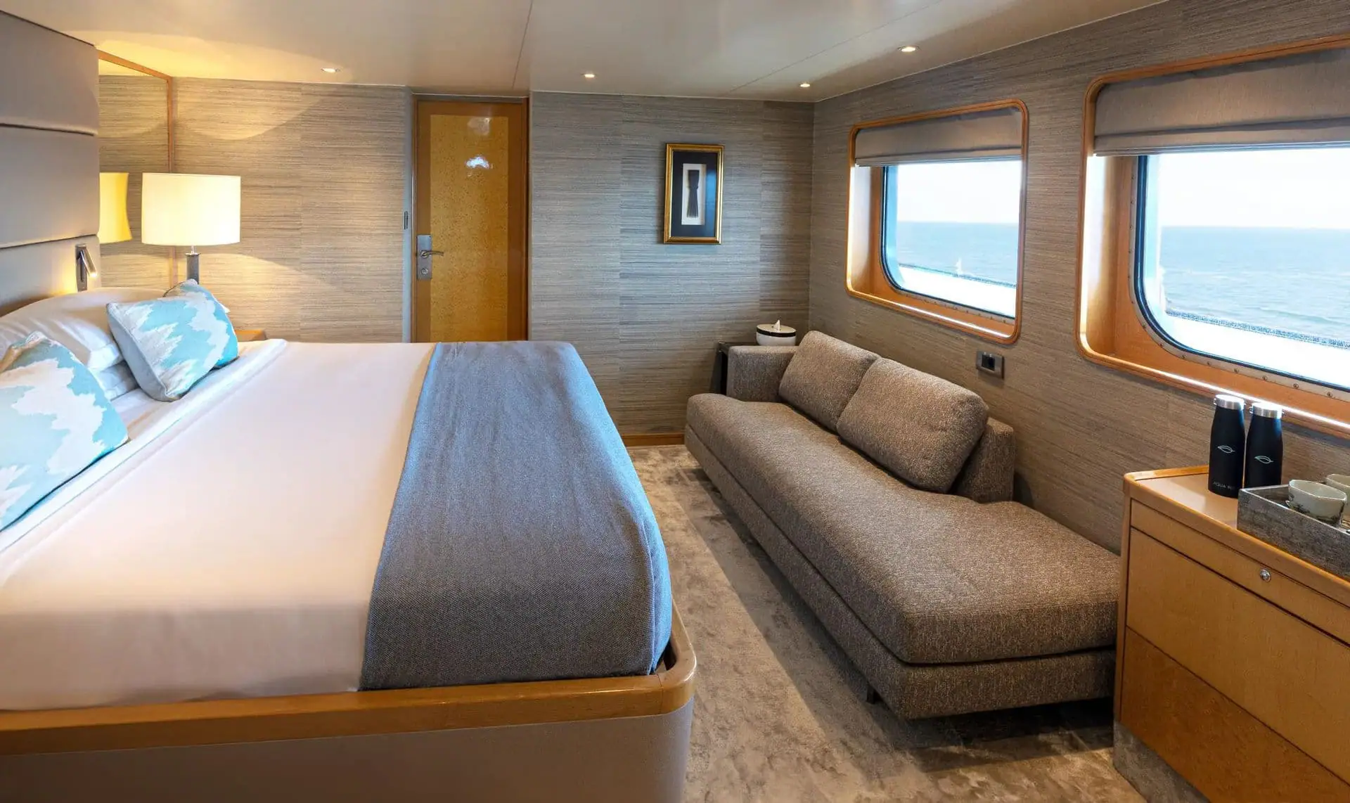 suite-303-cat-i-02-1920-x-1142